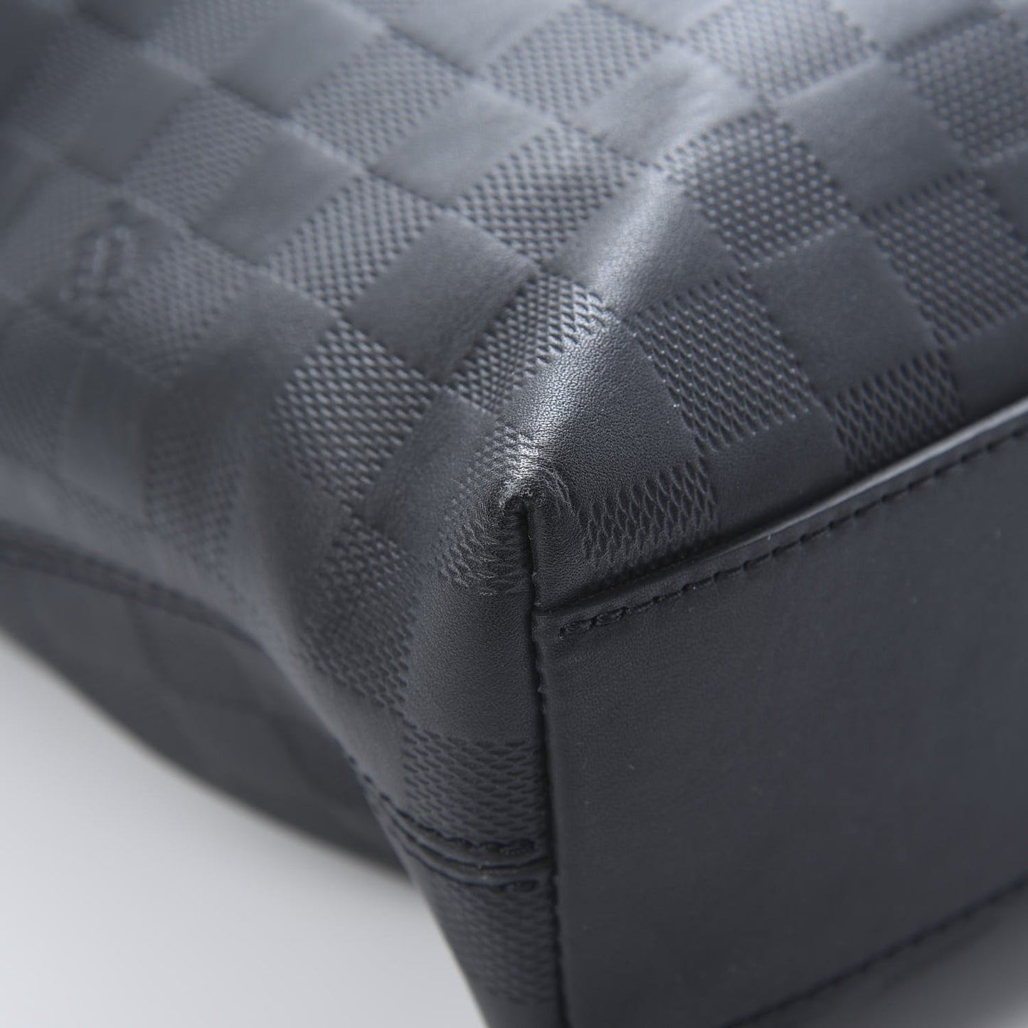 Damier Infini Daily Tote Onyx