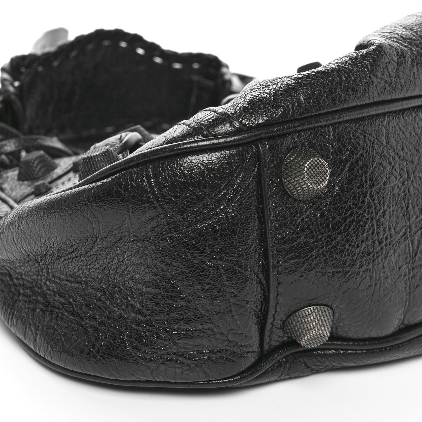 Agneau Arena Monochrome Small Le Cagole Shoulder Bag Black