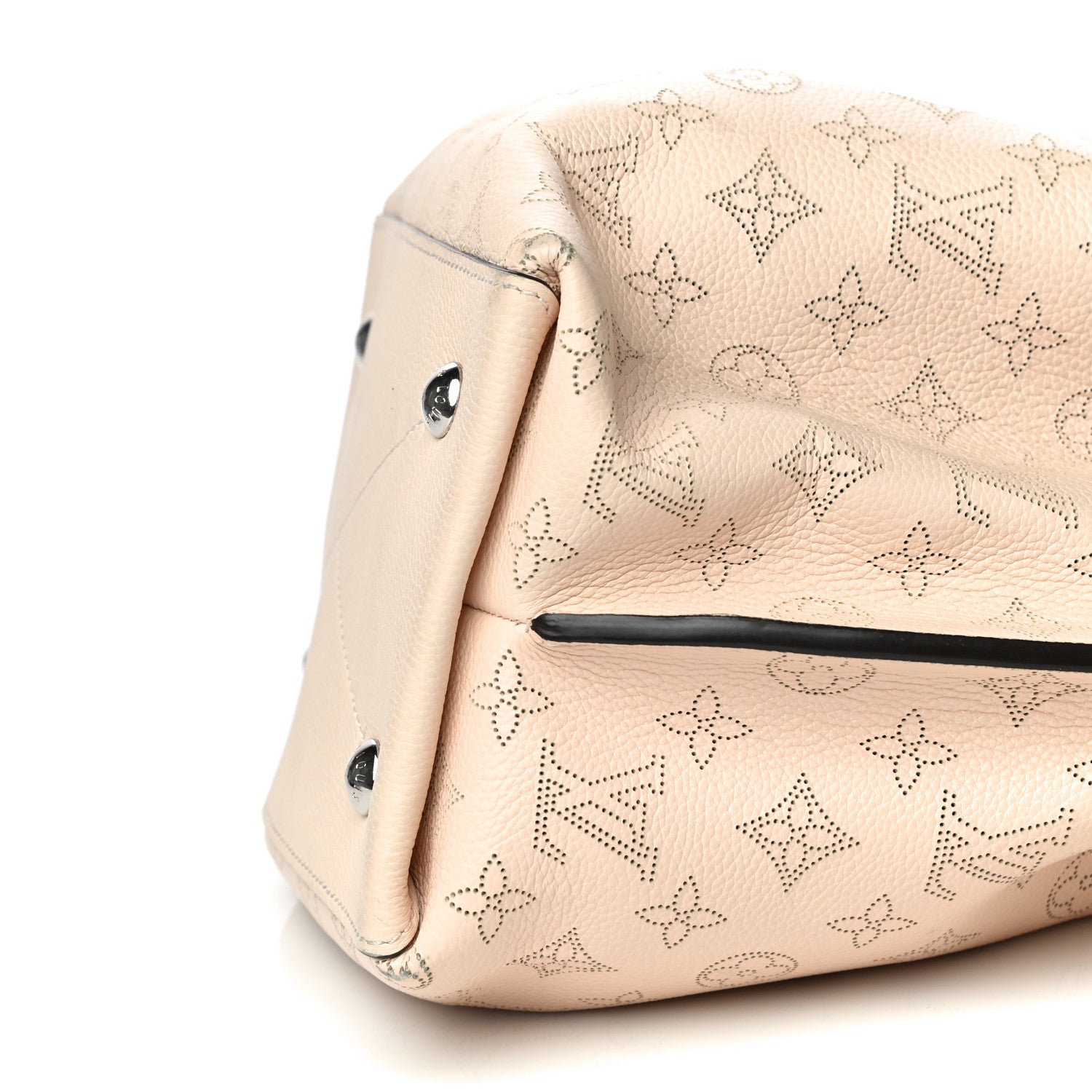Louis Vuitton Mahina Muria Creme 9 of 16