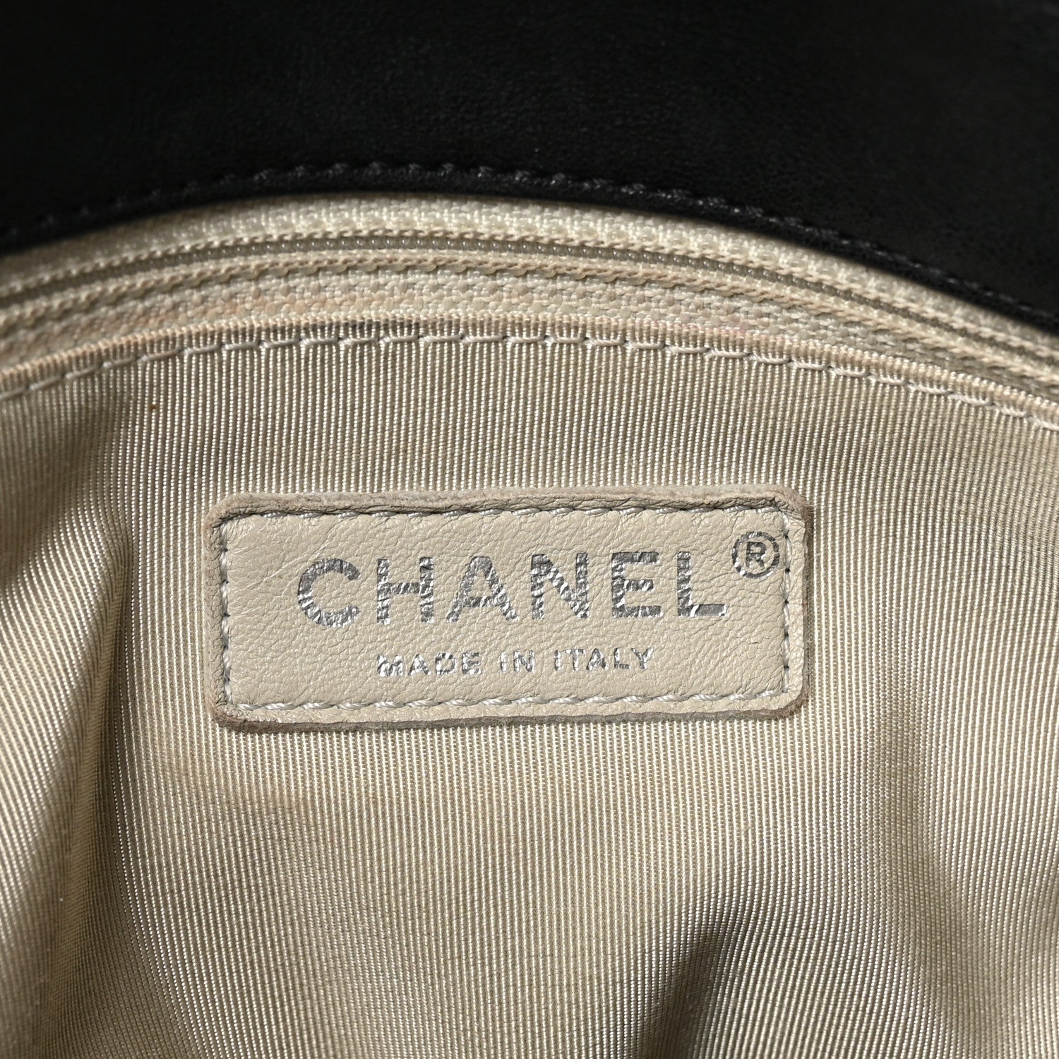 Chanel Washed Lambskin Quilted Maxi Chain Around Flap Black 6 of 10