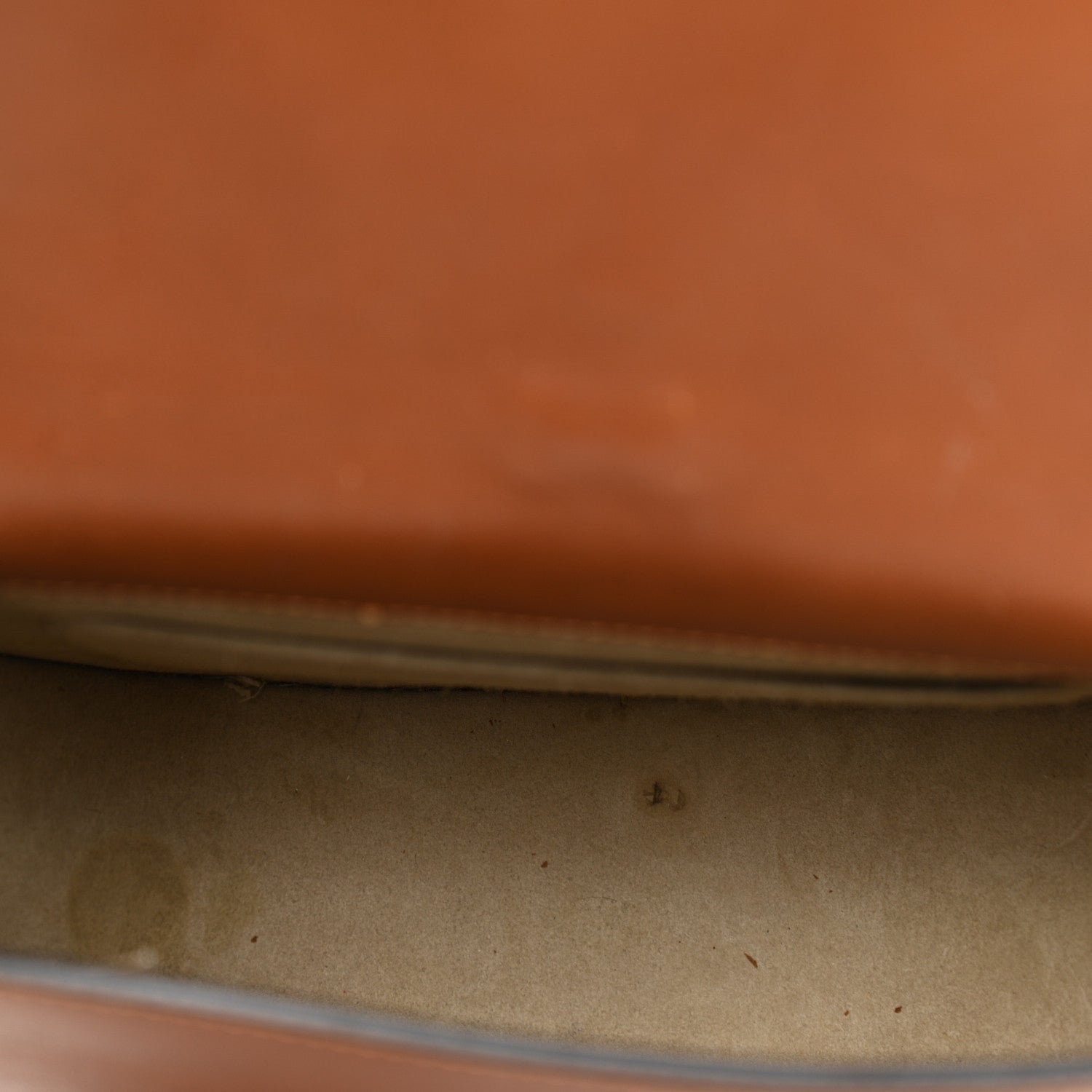 Chloe Calfskin Suede Medium Nile Bracelet Bag Caramel 5 of 15