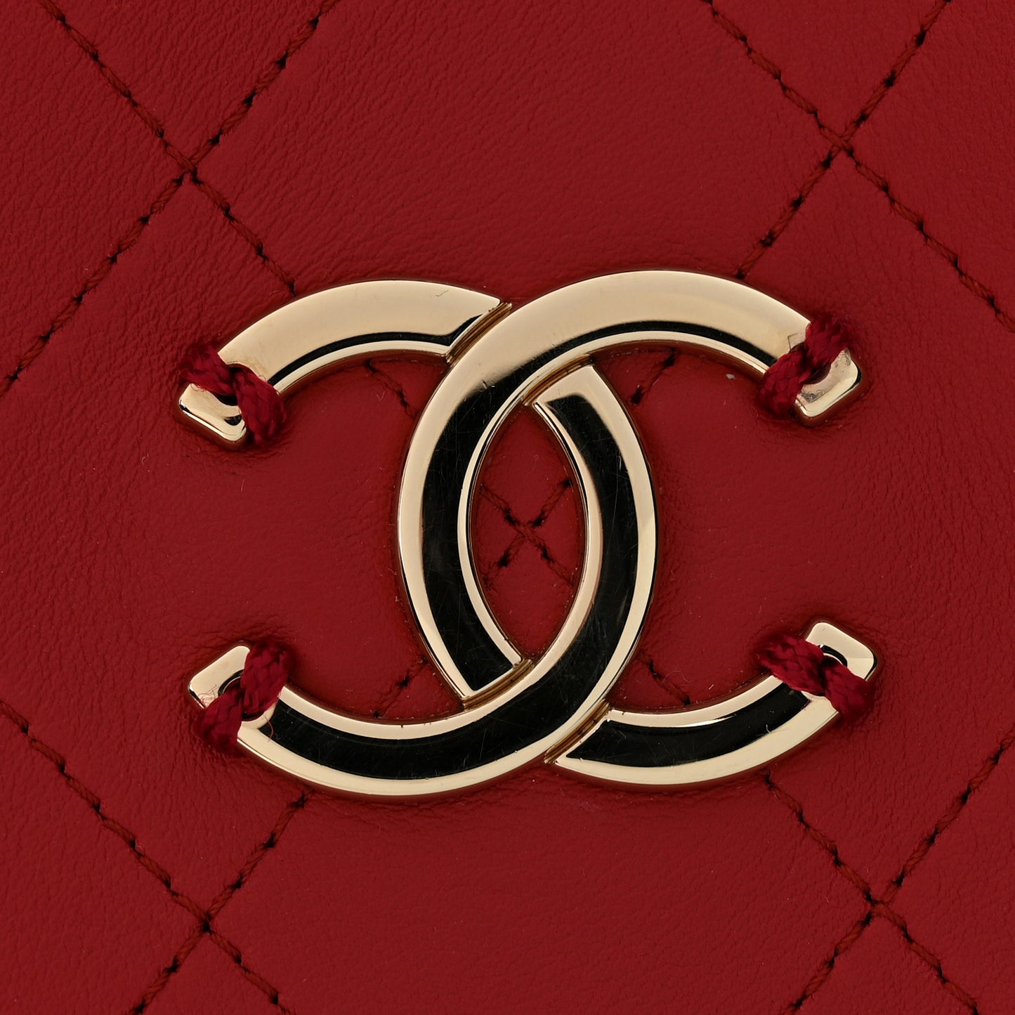 Calfskin Stitch Medium Ring My Bag Shopping Tote Red