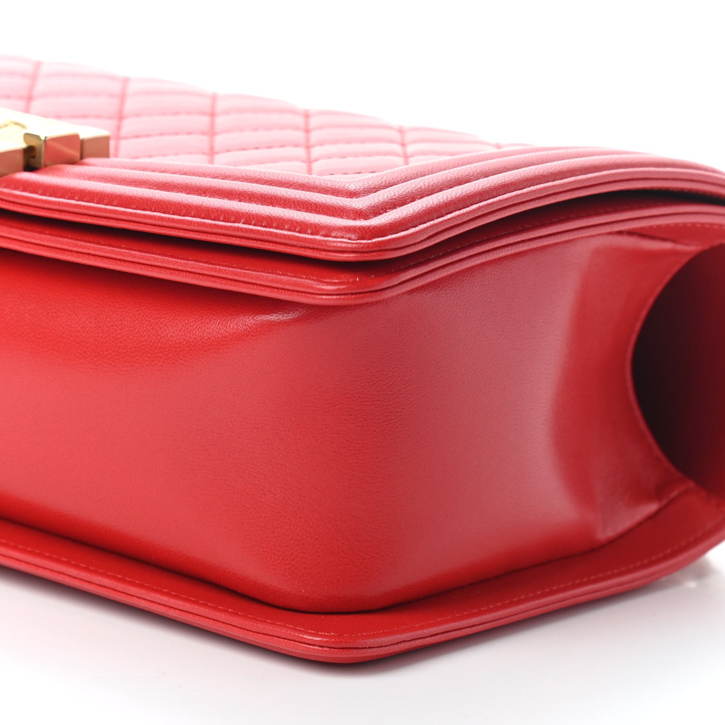 Lambskin Quilted Medium Boy Flap Red