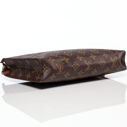 Louis Vuitton Monogram Toiletry Pouch 26 5 of 8