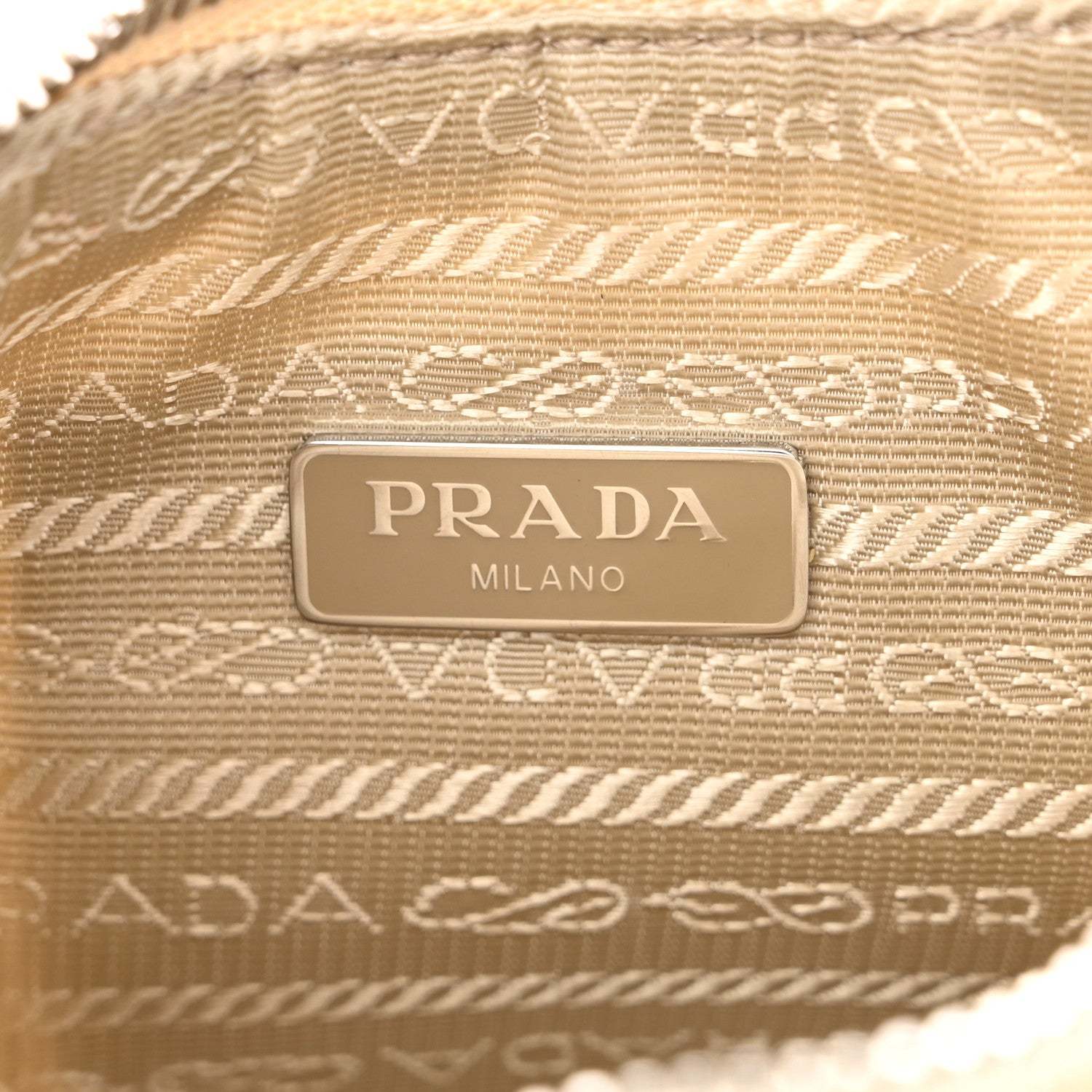Prada Re-Nylon Saffiano Re-Edition 2005 Shoulder Bag Cammeo 7 of 13