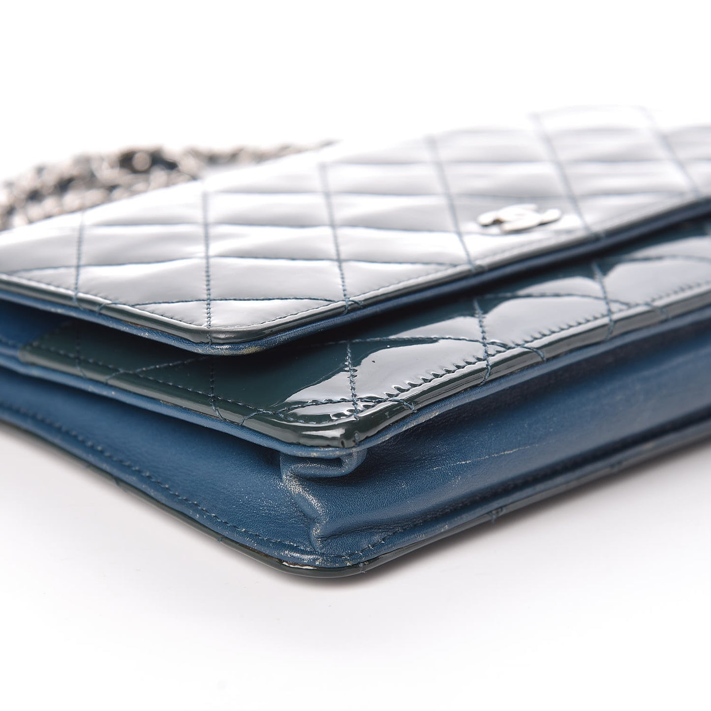 Patent Quilted Wallet On Chain WOC Blue