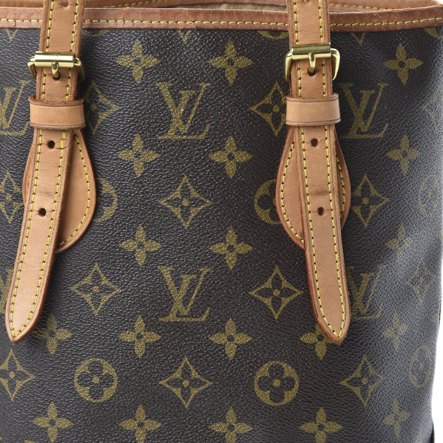 Monogram Petit Bucket 23