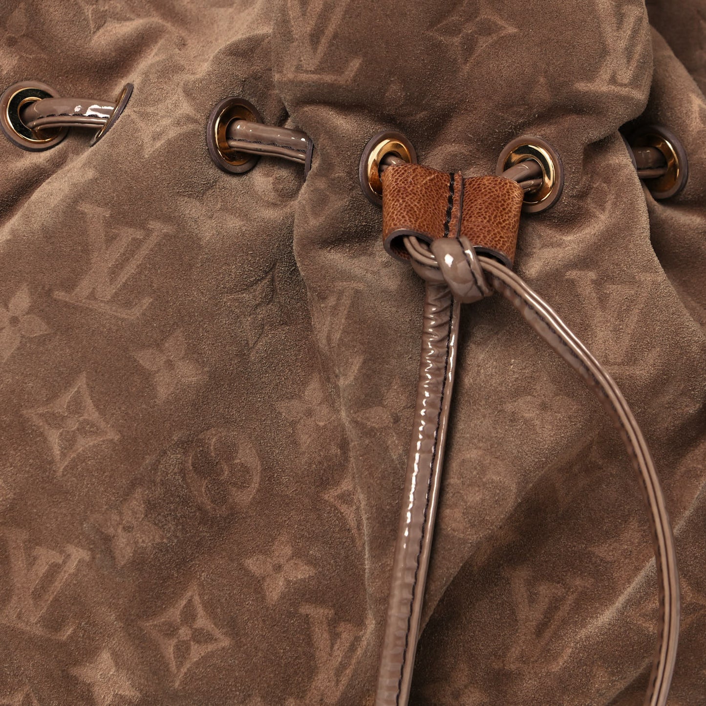 Suede Patent Monogram Irene Brown