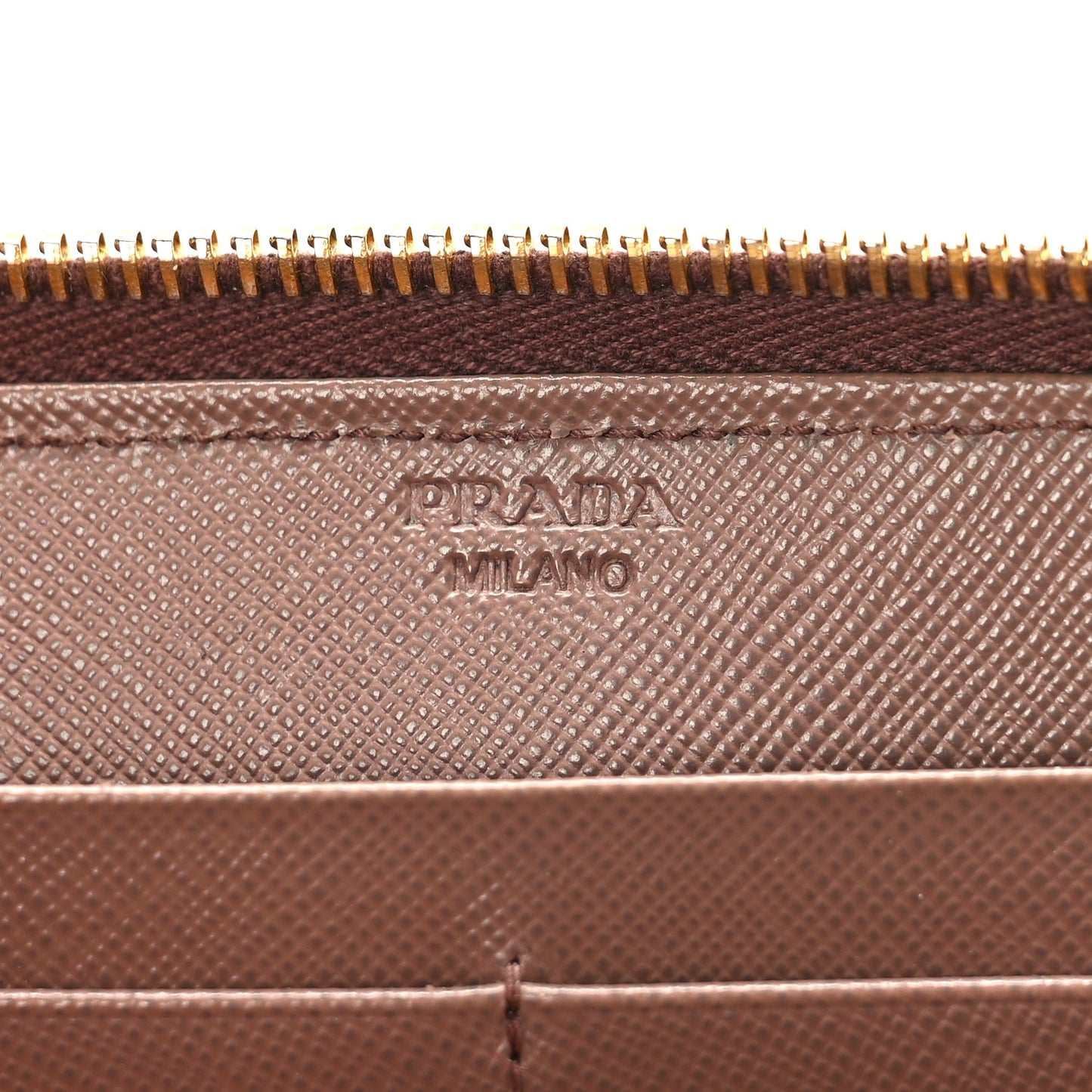 Saffiano Metal Zip Around Wallet Cammeo