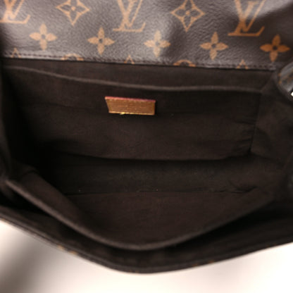 Louis Vuitton Monogram Pochette Metis 5 of 13