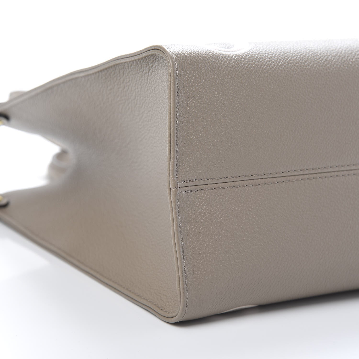 Louis Vuitton Empreinte Monogram Giant Onthego MM Tourterelle Creme 9 of 11