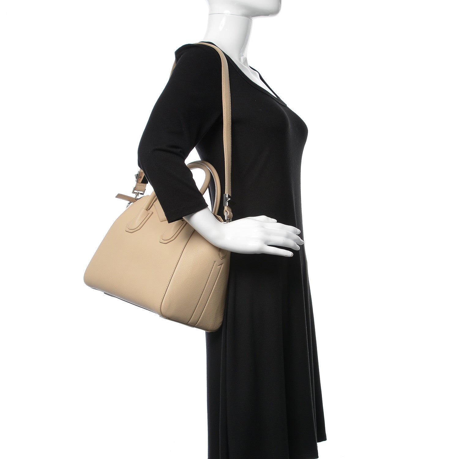 Givenchy Sugar Goatskin Small Antigona Beige Buff 2 of 11