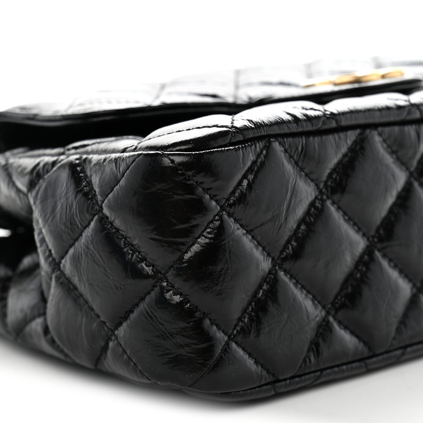 Shiny Crumpled Calfskin Quilted Wavy CC Hobo Black