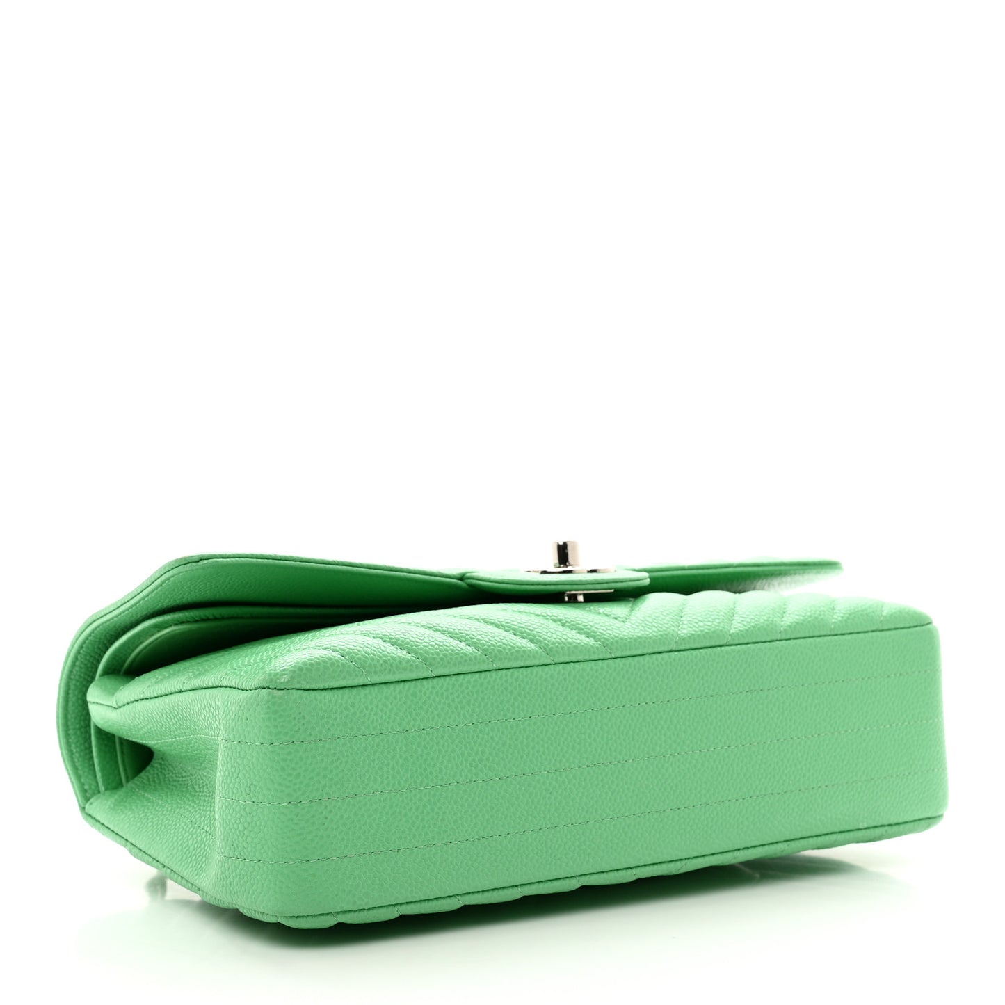 Caviar Chevron Quilted Medium Double Flap Green