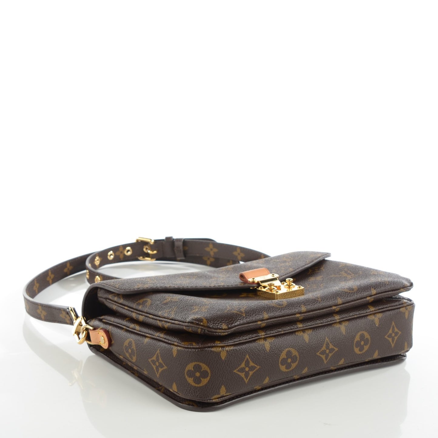 Monogram Pochette Metis
