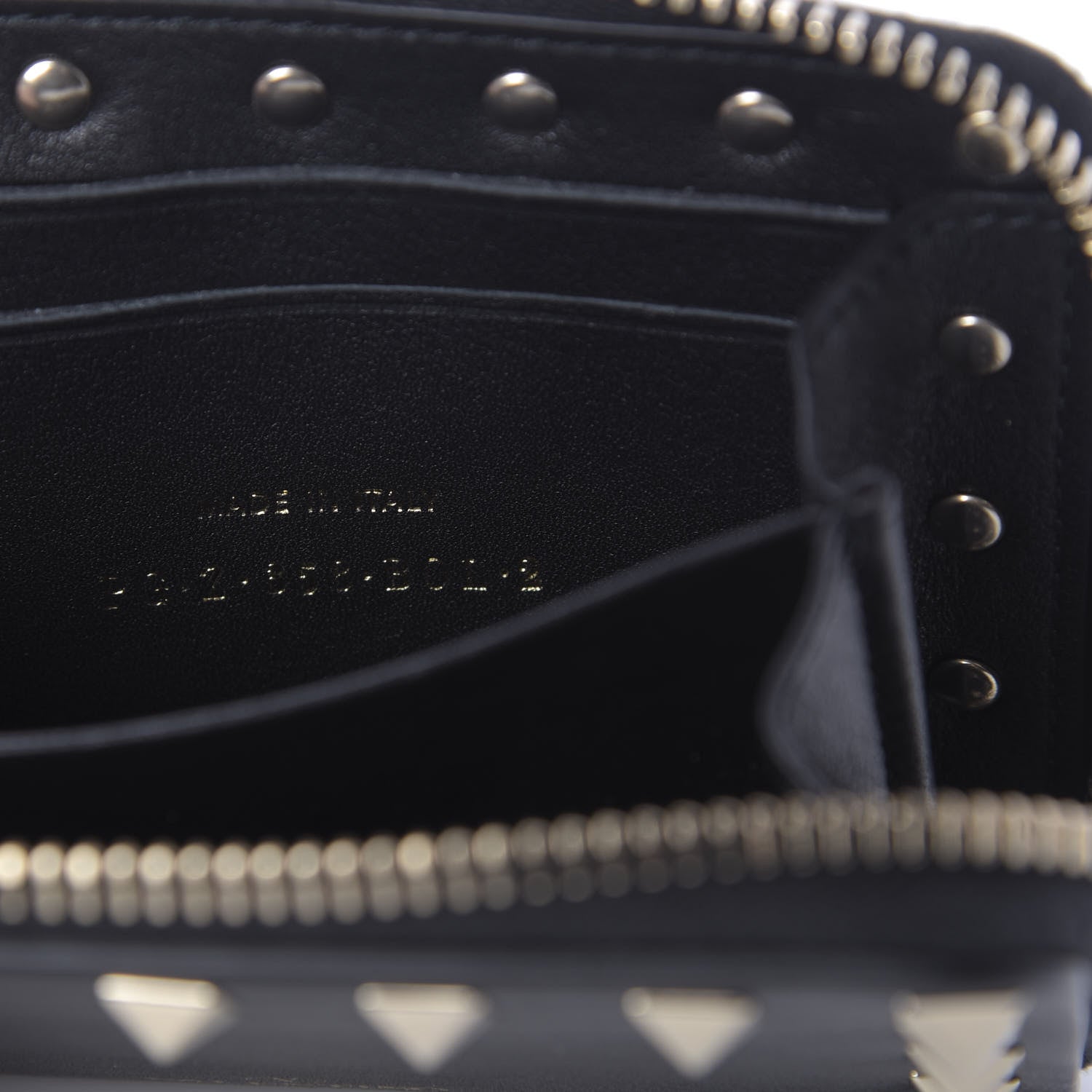 Valentino Garavani Calfskin Rockstud Zip Around Coin Case Card Holder Black 7 of 8