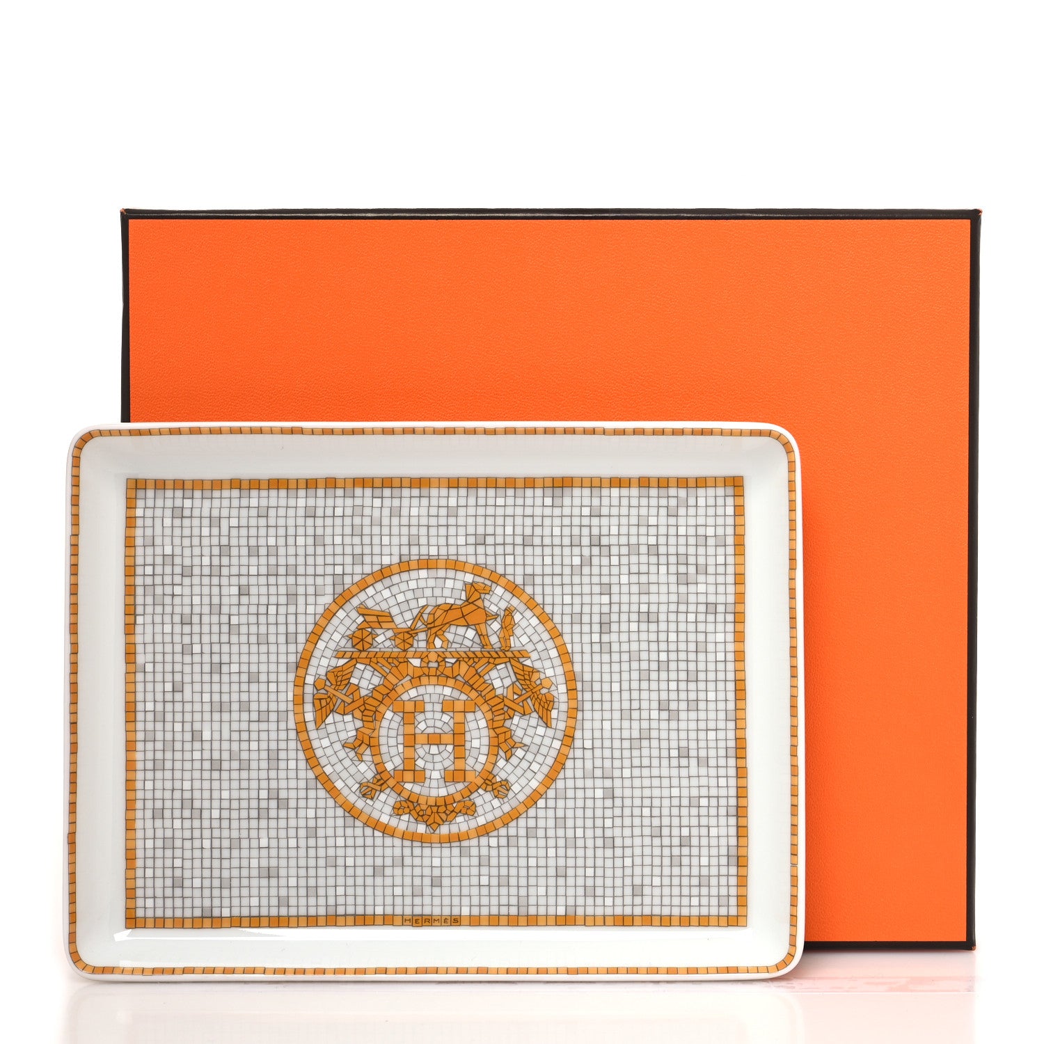 Hermes Porcelain Mosaique au 24 Gold Sushi Plate 8 of 8