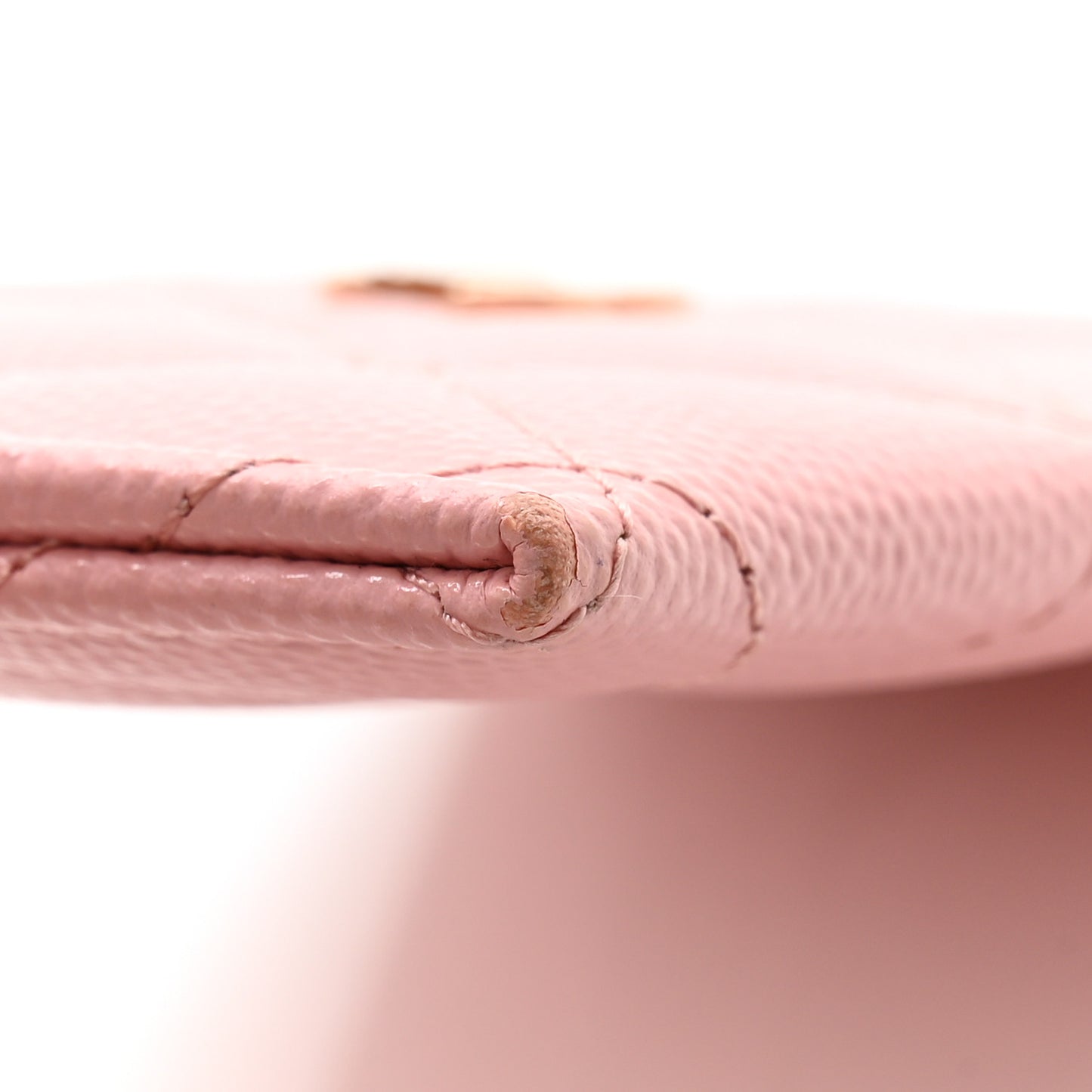 Caviar Quilted Card Holder Pink