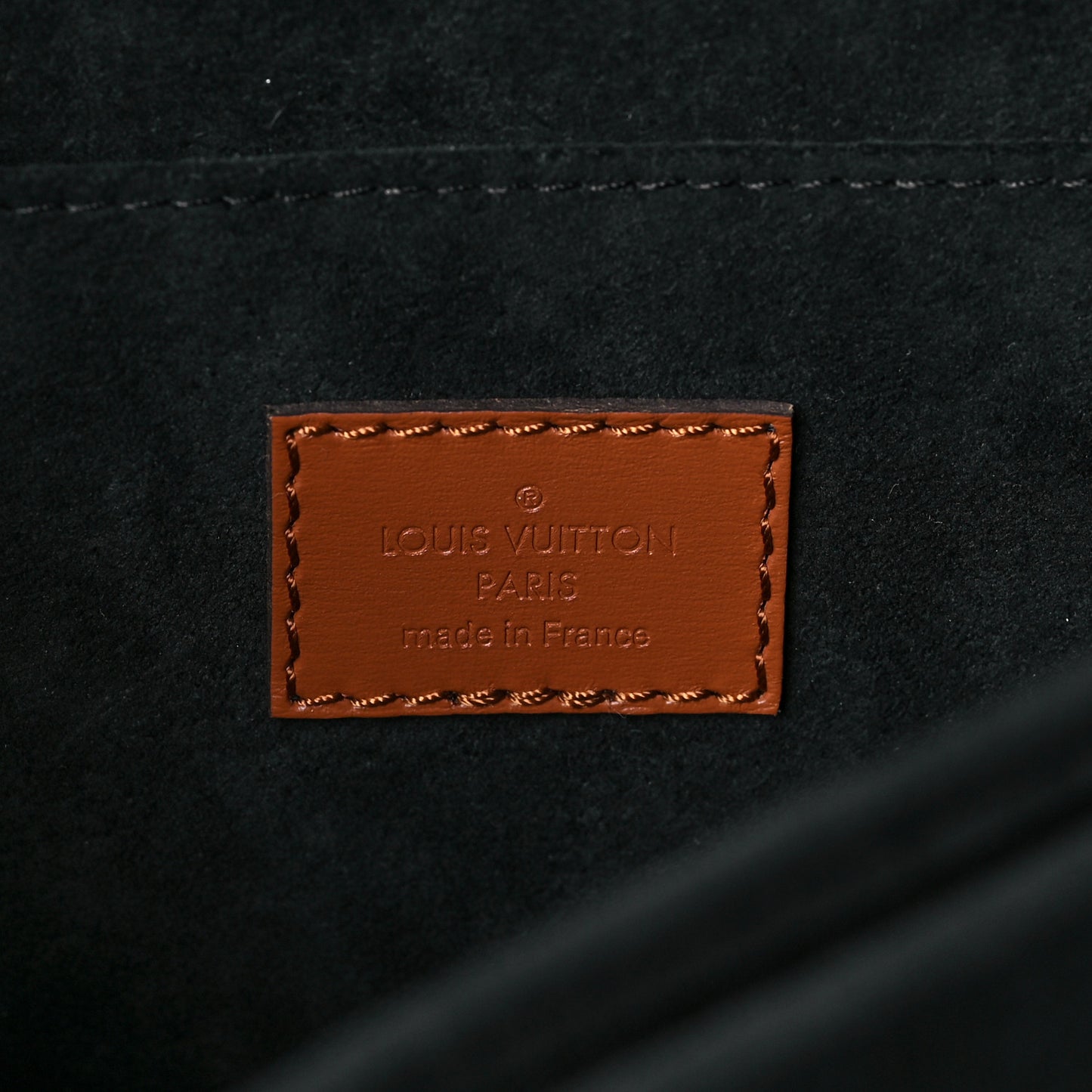 Reverse Monogram Dauphine MM