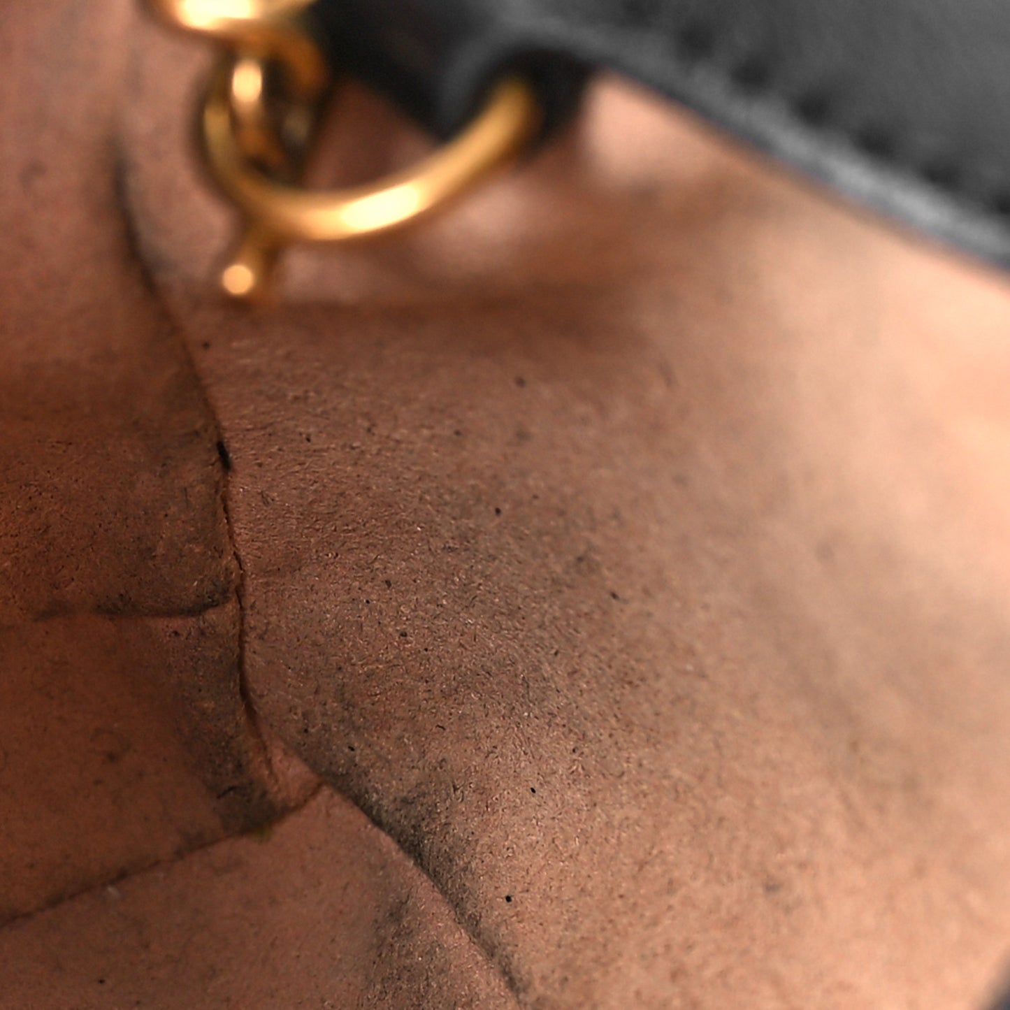 Calfskin Matelasse Super Mini GG Marmont Shoulder Bag Black