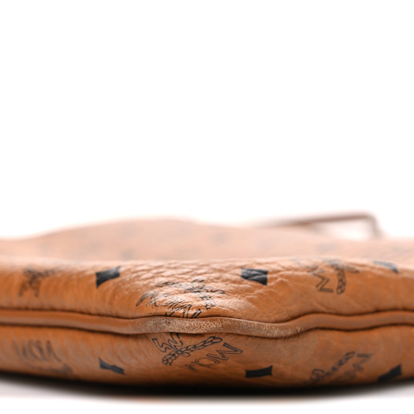 Visetos Medium Crossbody Pouch Cognac