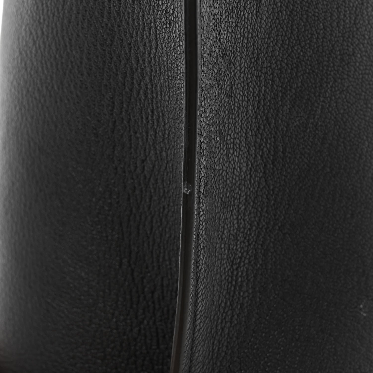 Valentino Garavani Calfskin Large Vlogo Tote Black 15 of 15