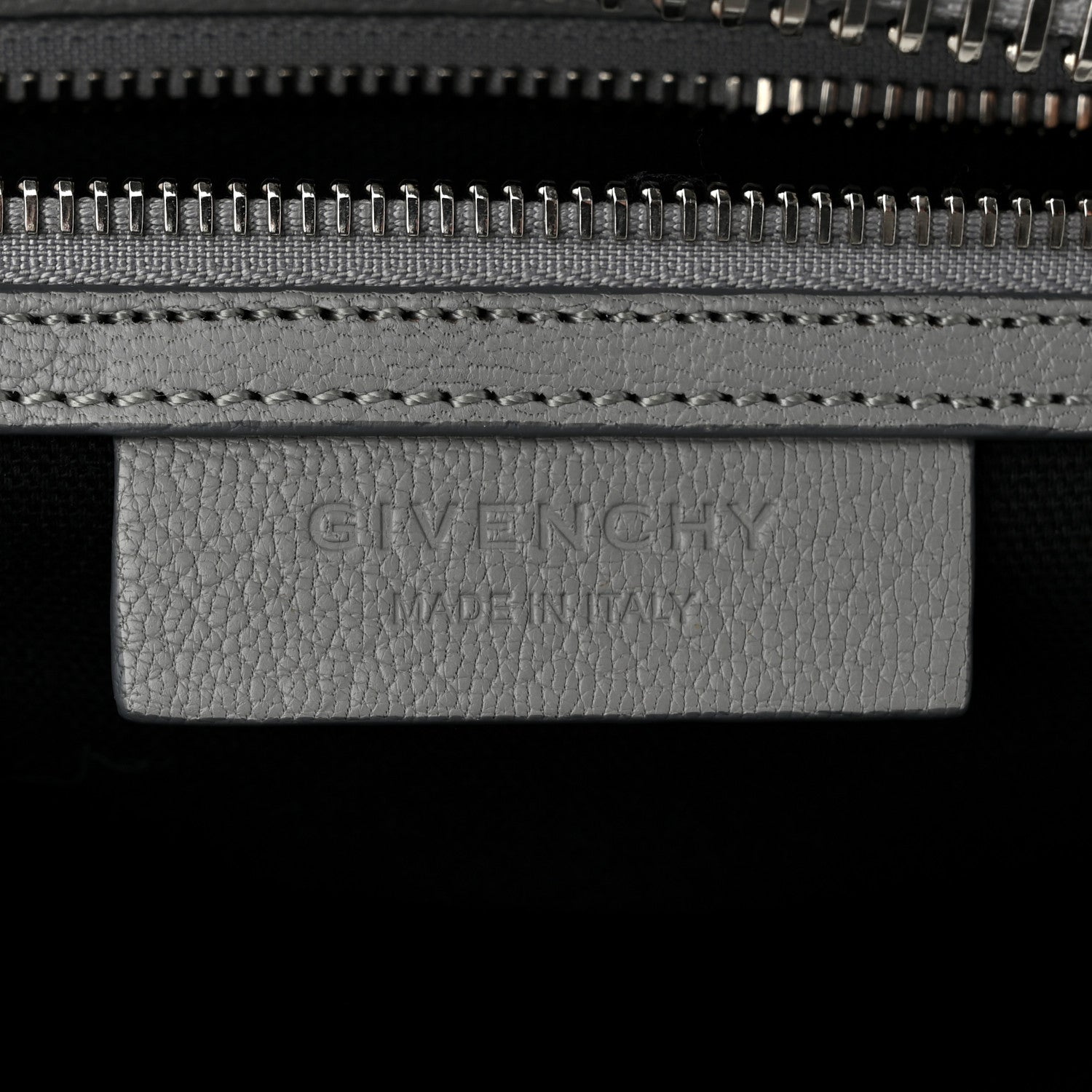 Givenchy Sugar Goatskin Medium Antigona Pearl Grey 5 of 11