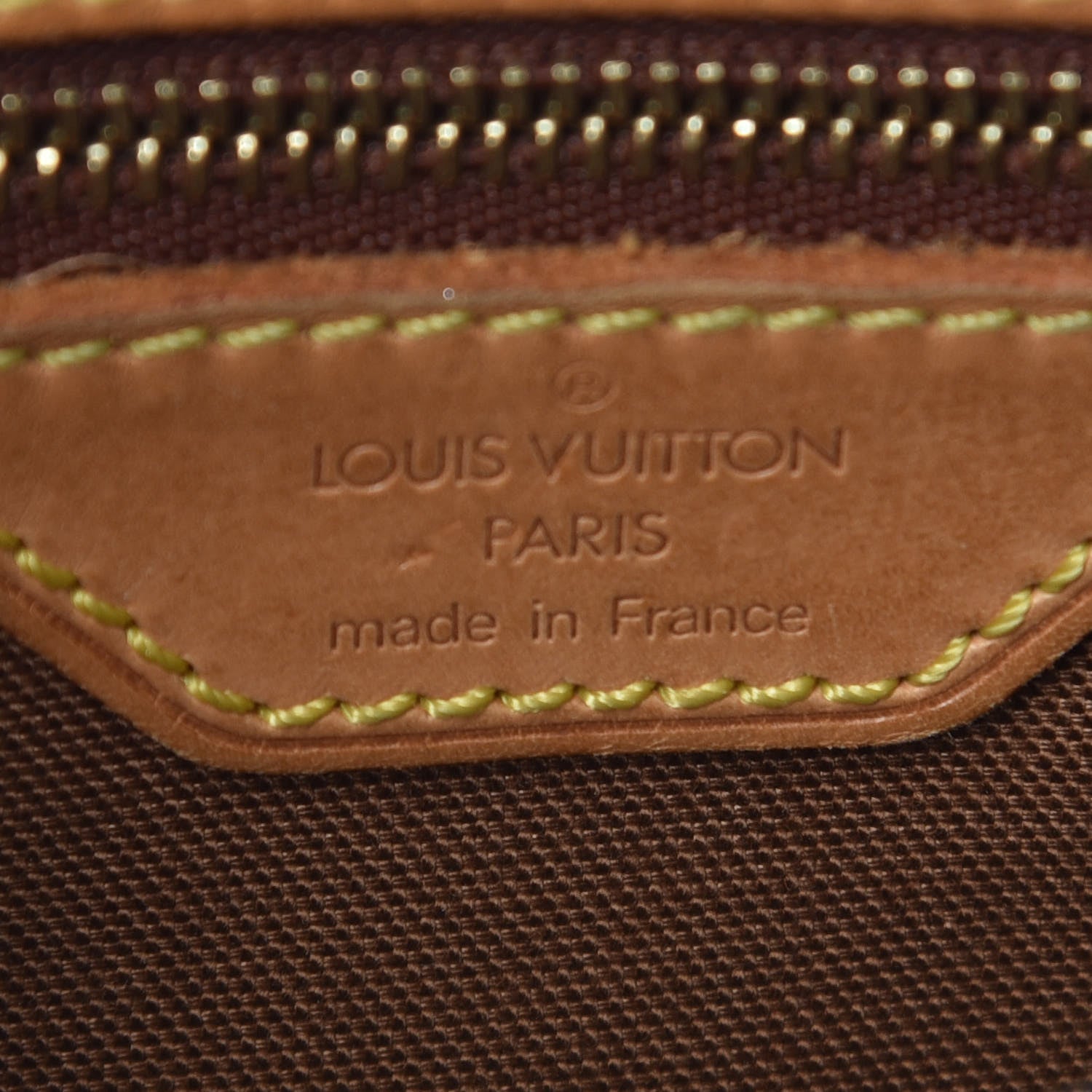 Louis Vuitton Monogram Trotteur 6 of 10