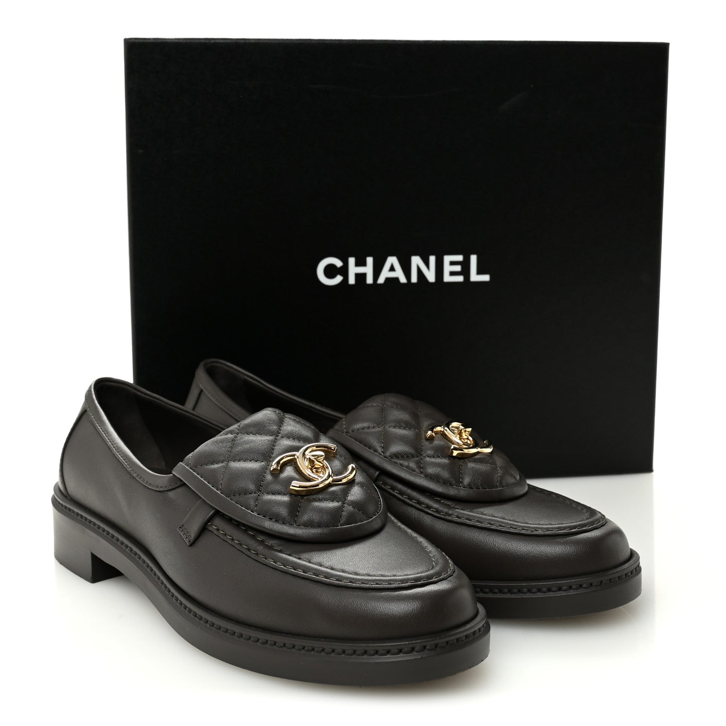 Lambskin Quilted CC Turnlock Loafers 39 Dark Brown