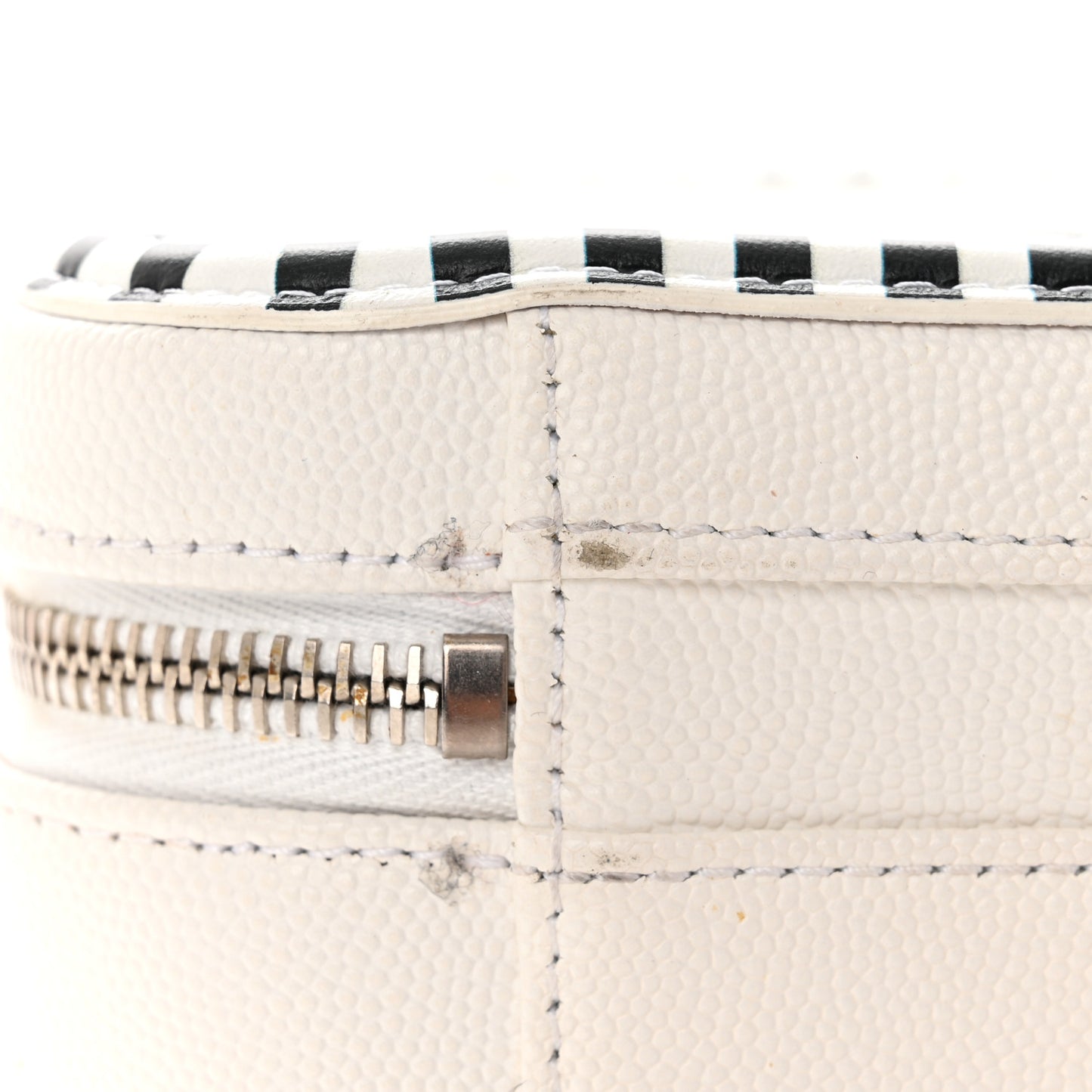 Caviar Quilted Striped Medium CC Filigree Vanity Case White Black