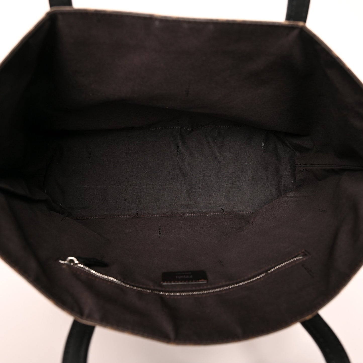 Glazed Fabric Vitello Century FF 1974 Stamp Patch Shopping Tote Mogano Panna Black