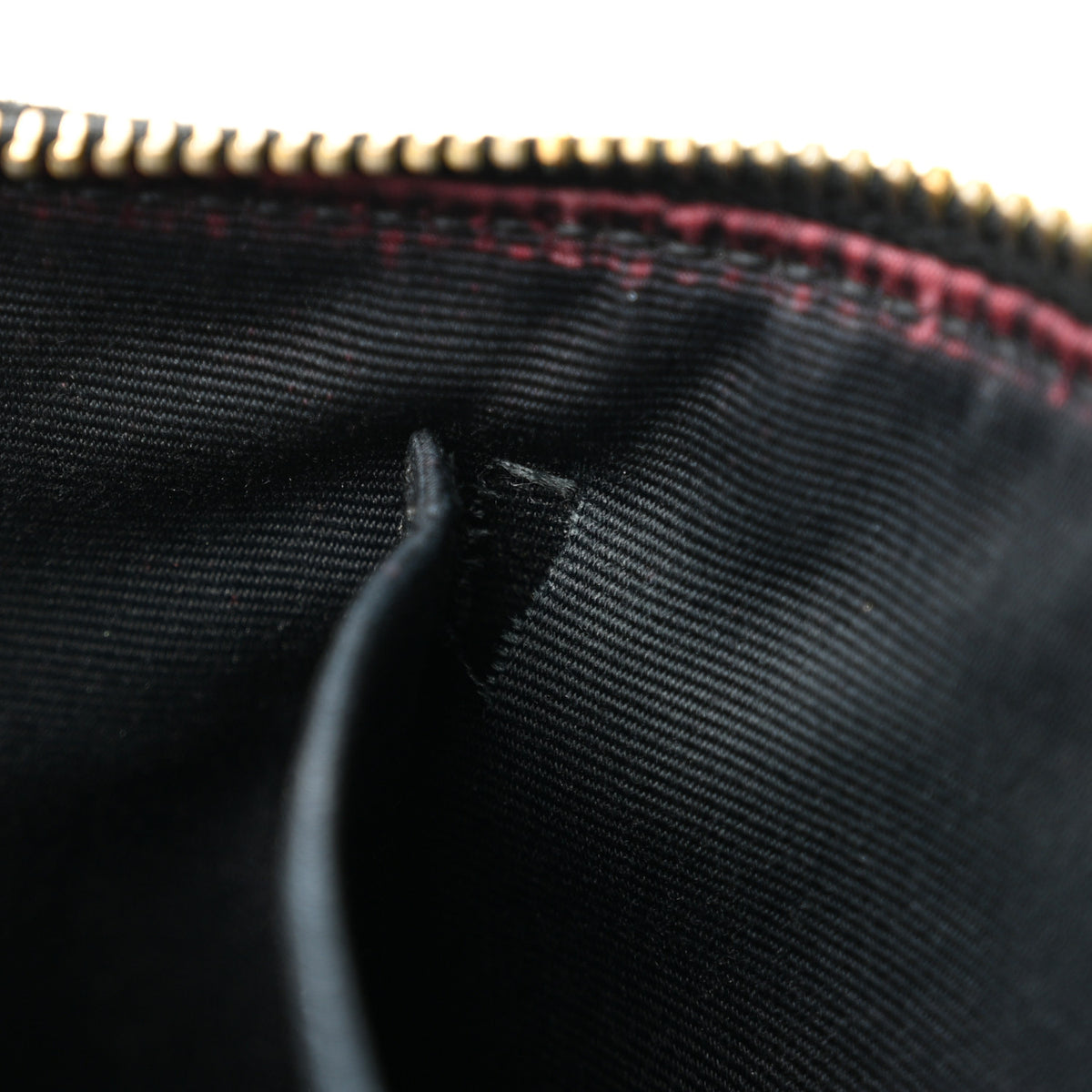 Saint Laurent Grain De Poudre Chevron Monogram Large Bill Pouch Black 8 of 11