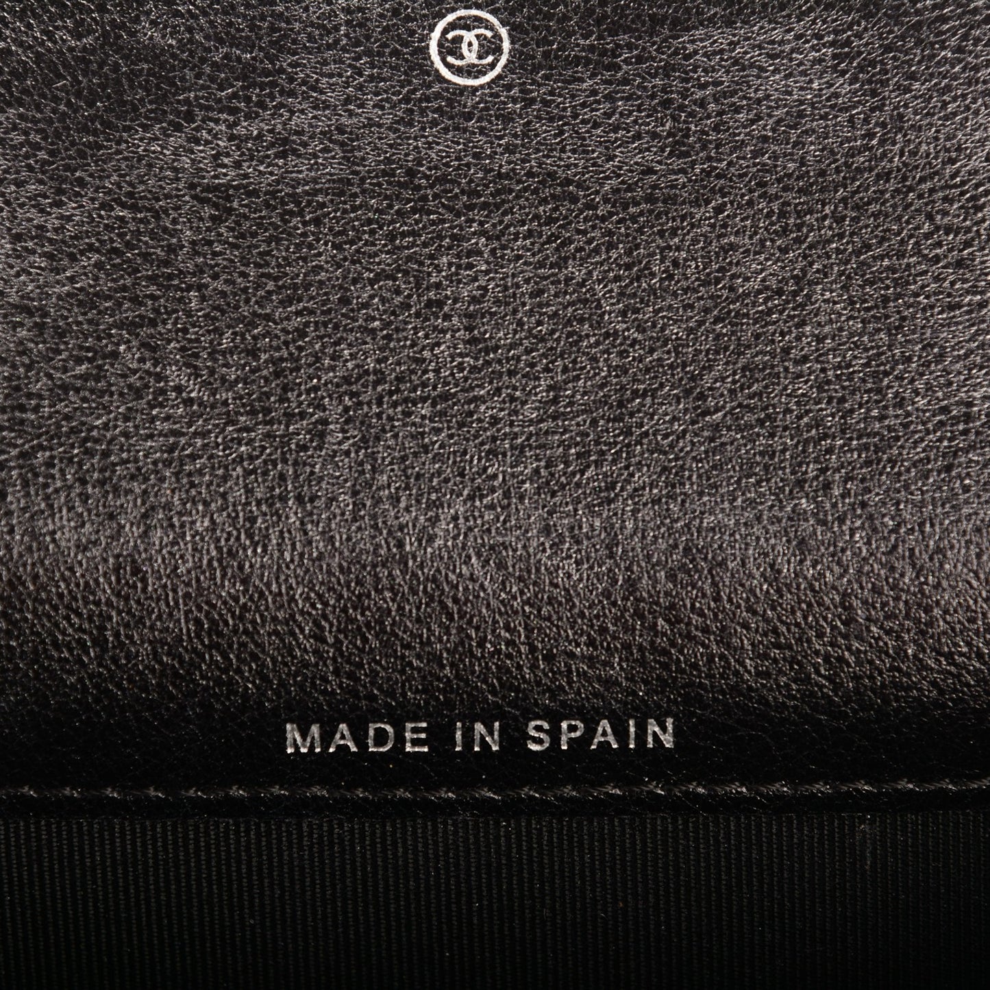 Metallic Calfskin Perforated Quilted Card Holder Grey
