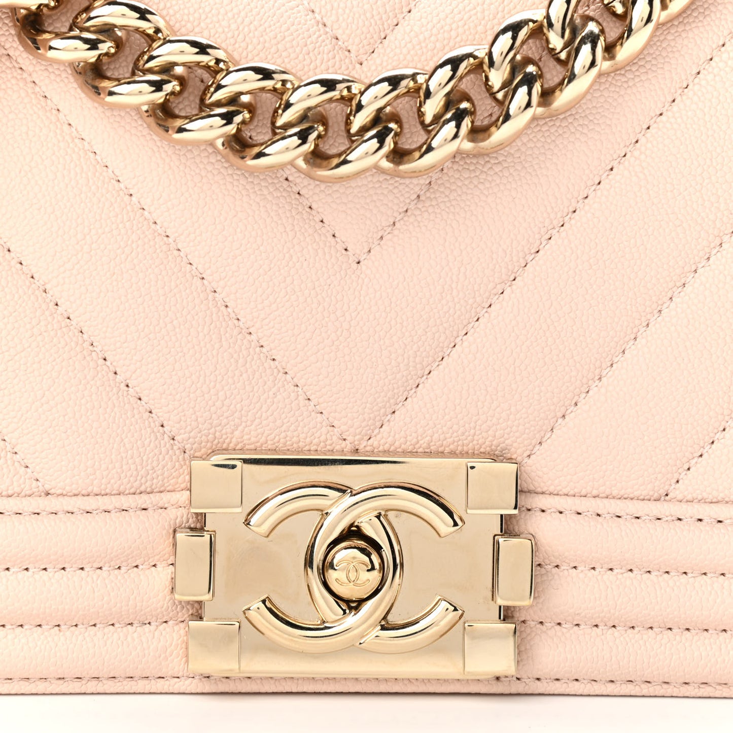 Caviar Chevron Quilted Small Boy Flap Light Pink