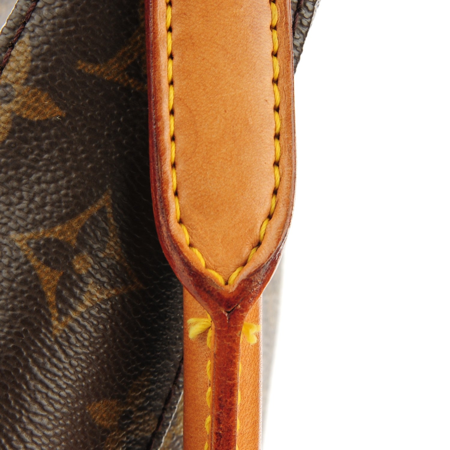 Louis Vuitton Monogram Looping GM 6 of 9