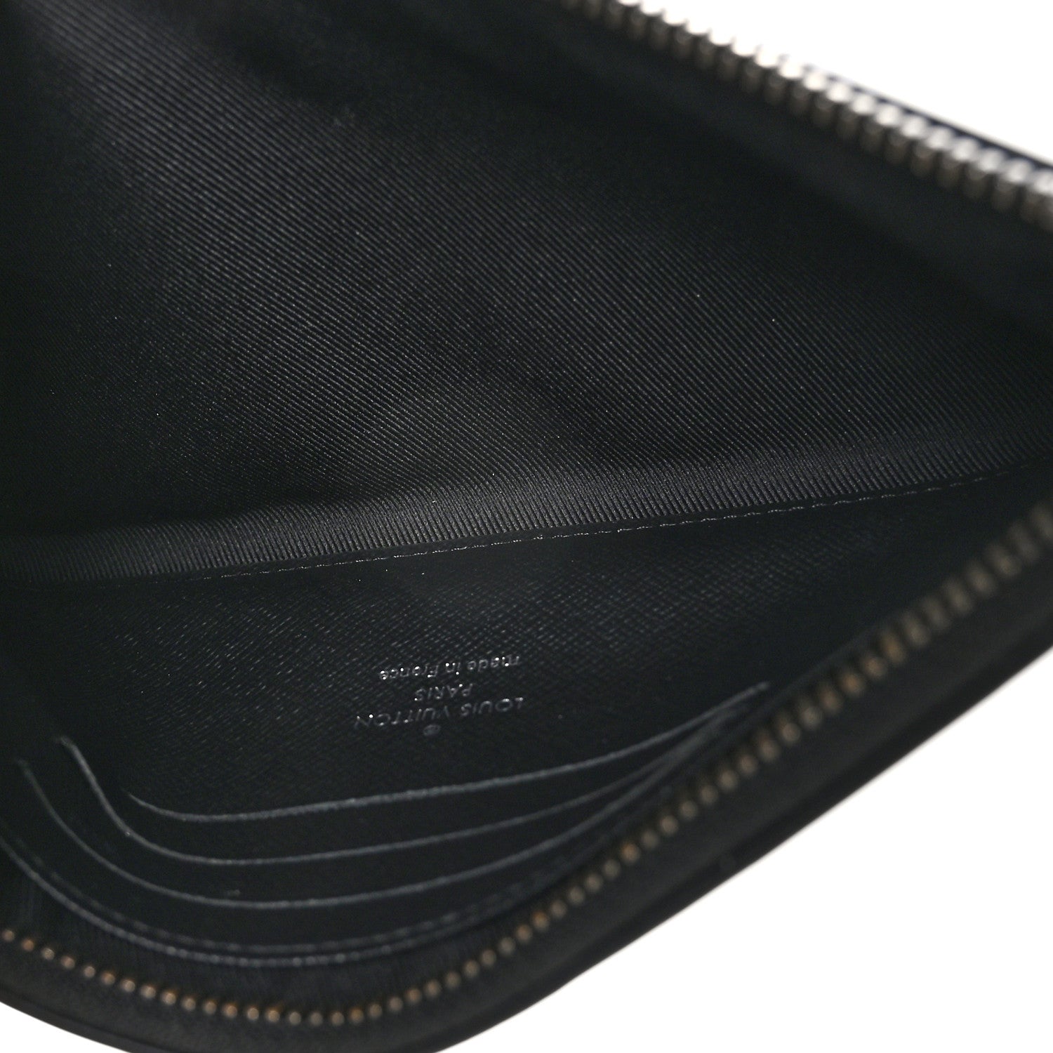 Louis Vuitton Monogram Eclipse Discovery Pochette 5 of 8