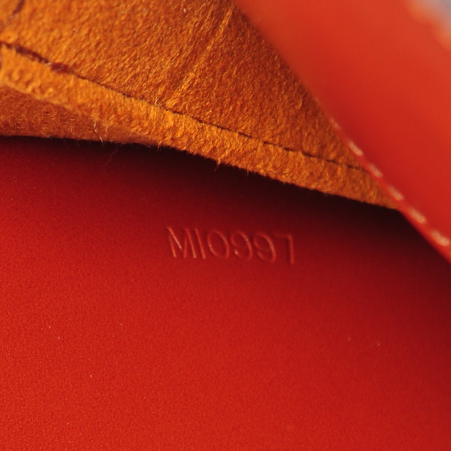 Louis Vuitton Epi Pont-Neuf Kenyan Fawn 8 of 8