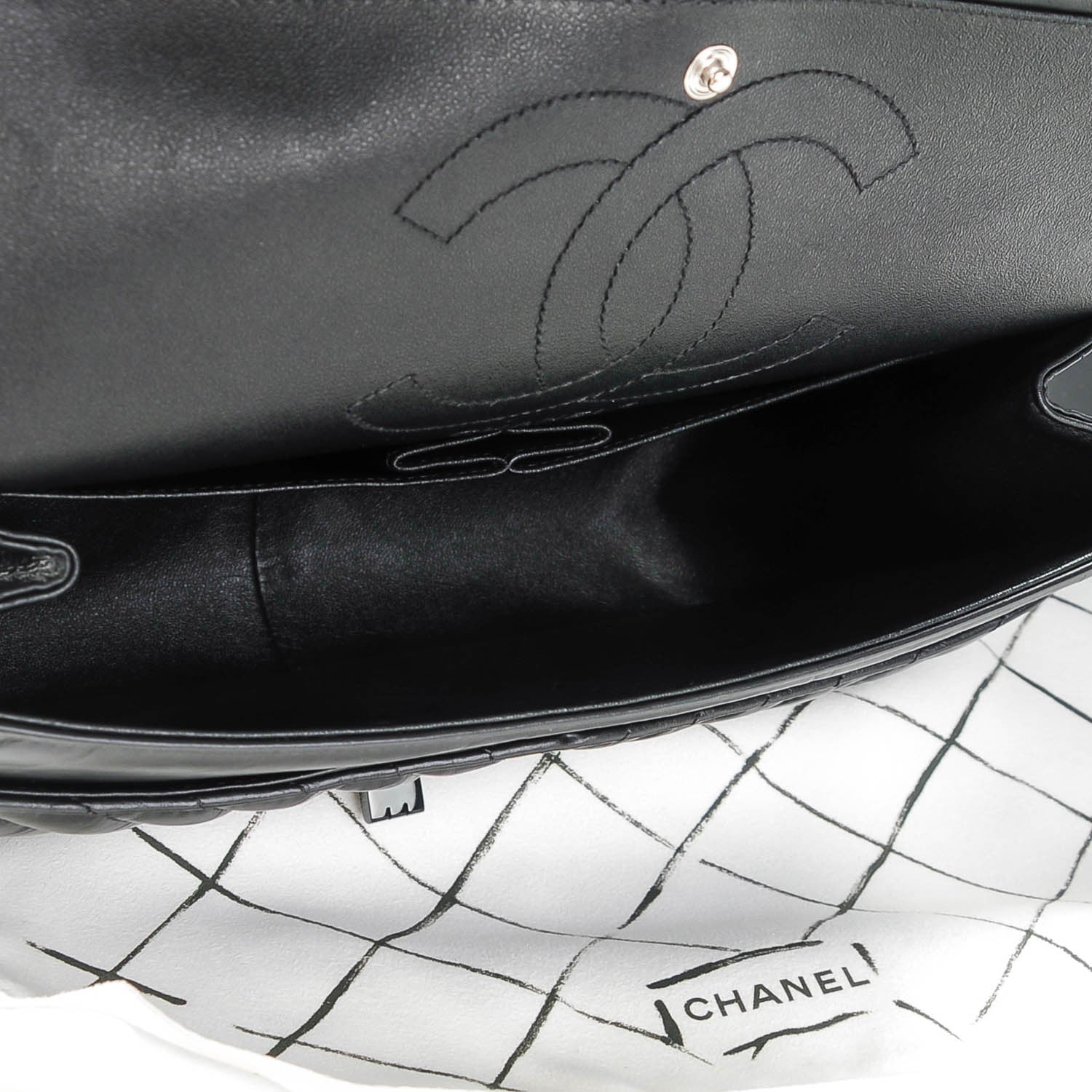 Chanel Aged Calfskin Chevron 2.55 Reissue 226 So Black 5 of 9
