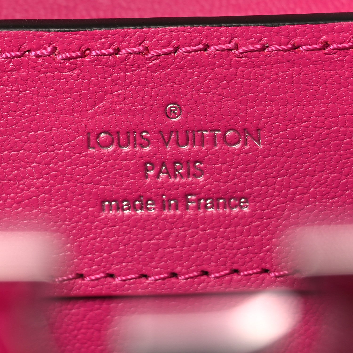 Louis Vuitton Taurillon Crocodile Capucines Mini Rose Pondichery 7 of 10