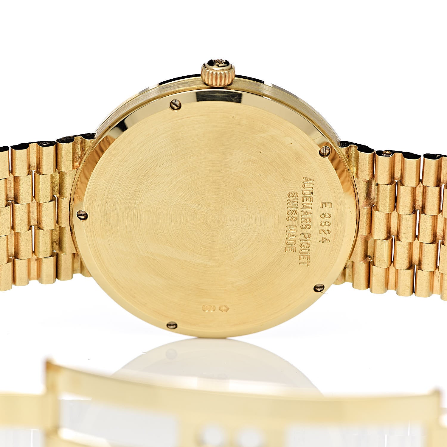 Audemars Piguet 18K Yellow Gold 33mm Classic Clous de Paris Manual Winding Watch 15026BA.GG.1117BA.01 5 of 7