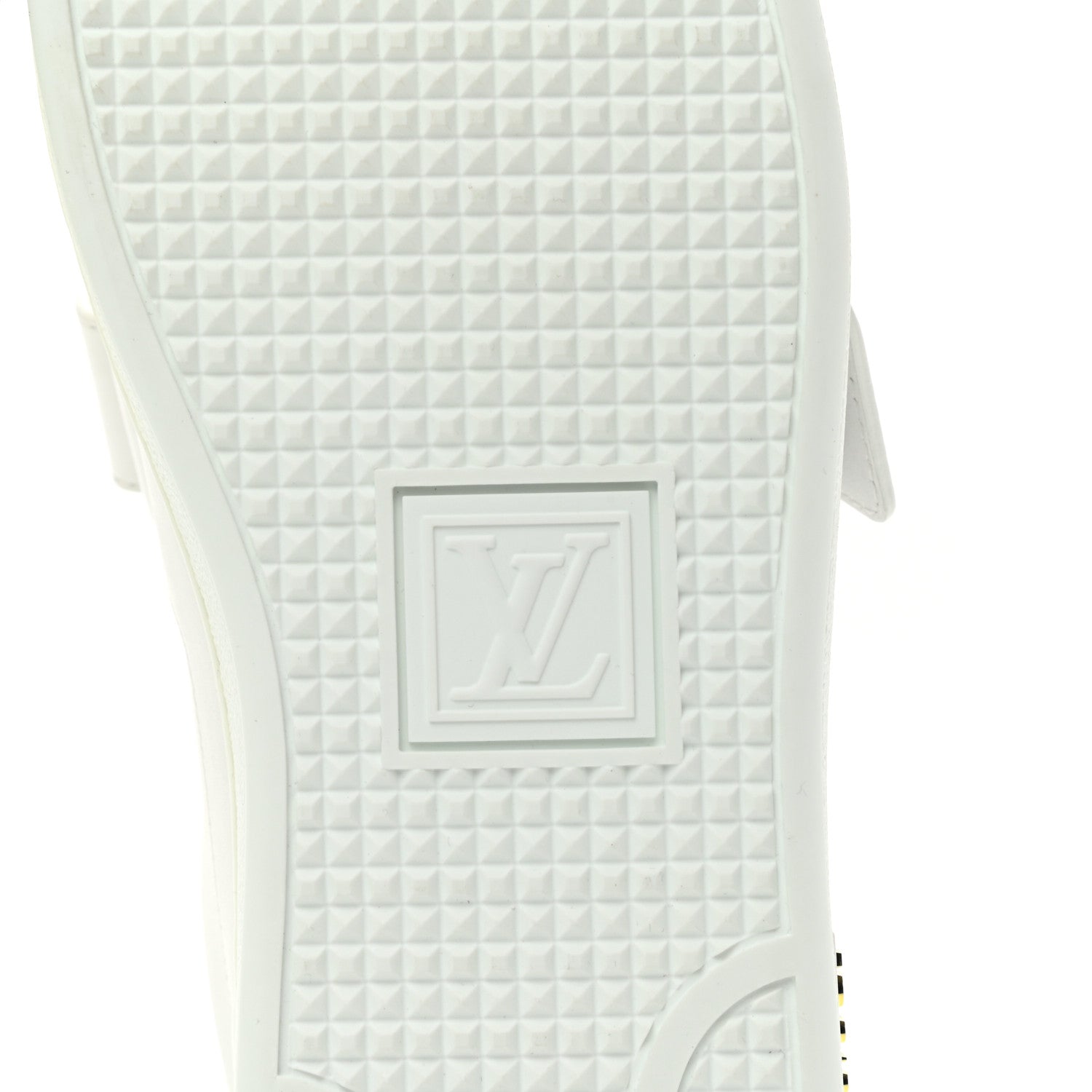 Louis Vuitton Calfskin Front Row Sneaker 38.5 White 7 of 7