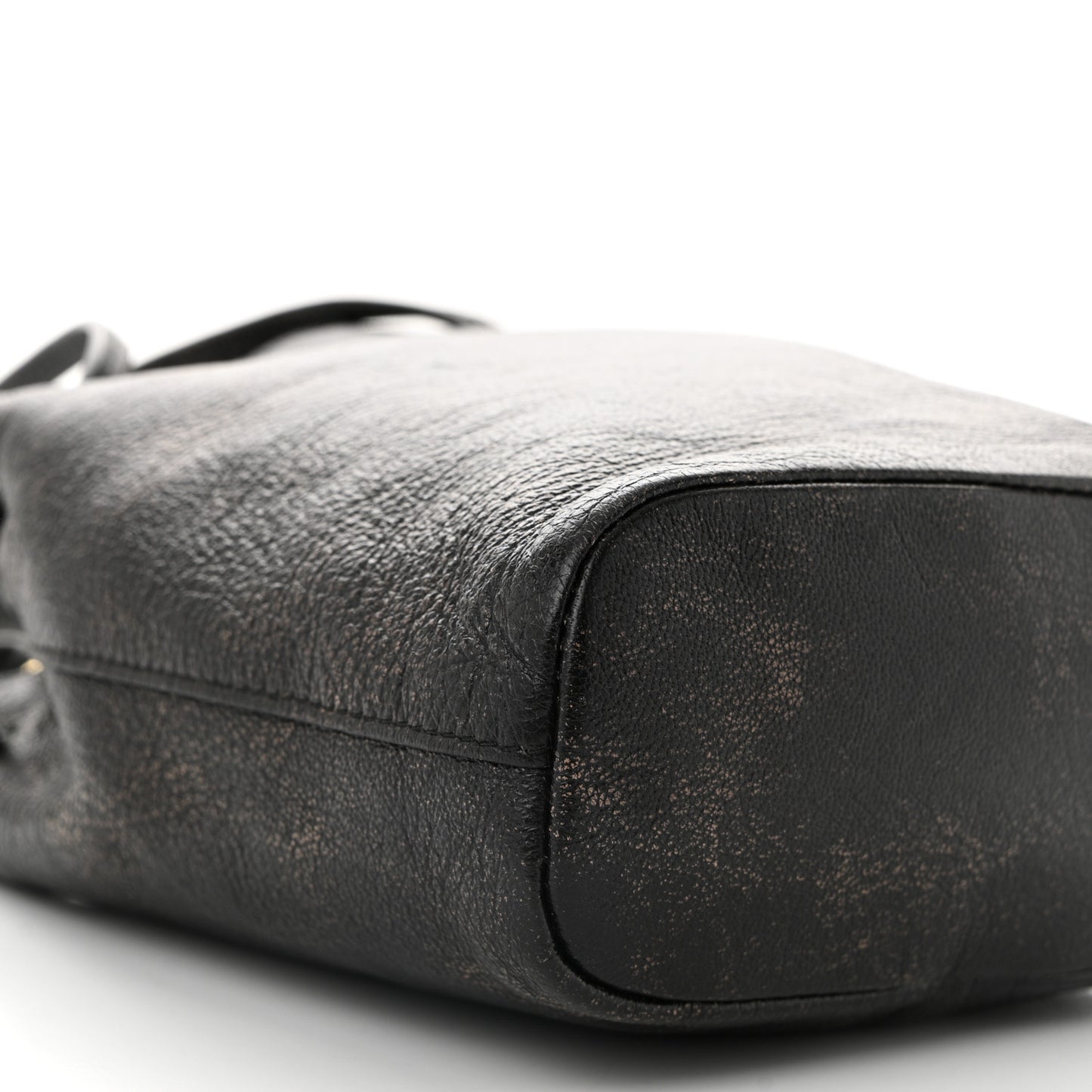 Distressed Nappa Pouch Coffee