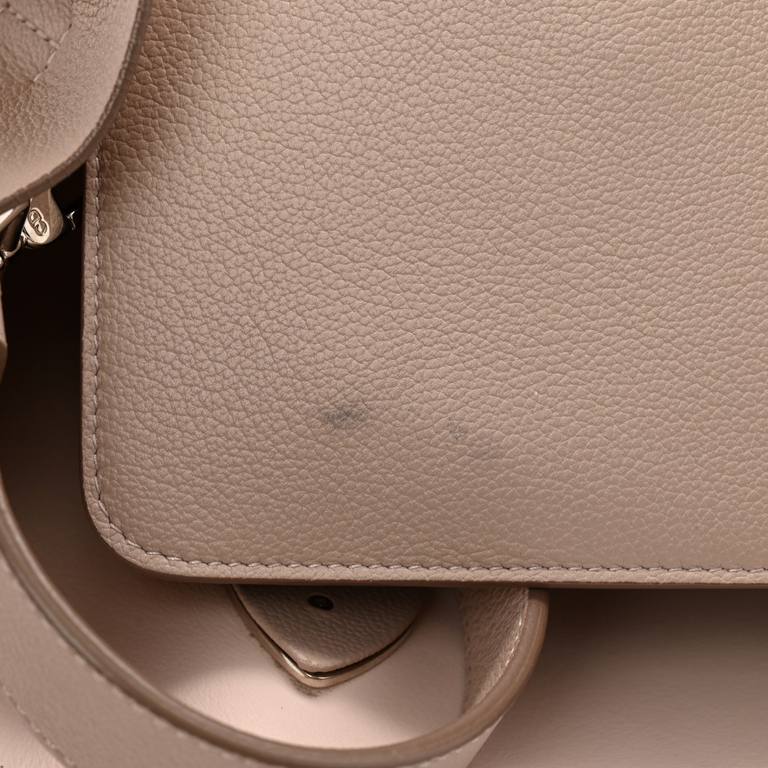 Christian Dior Supple Grained Calfskin Large Open Bar Tote Rose Poudre 11 of 11