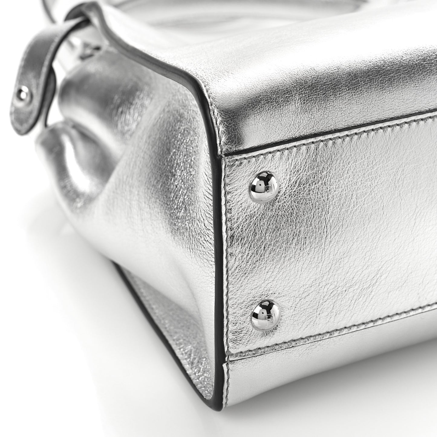 Vitello Catalan Mirror Medium Peekaboo Iconic Satchel Argento