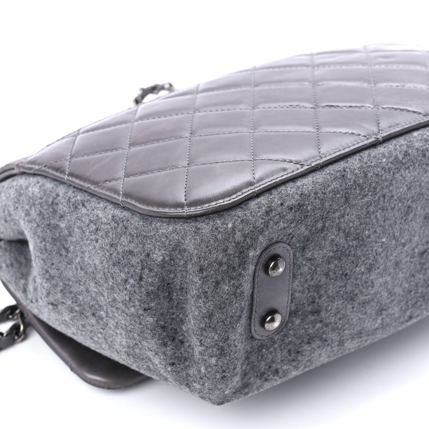 Felt Glazed Calfskin Quilted Edelweiss Flower Flap Grey