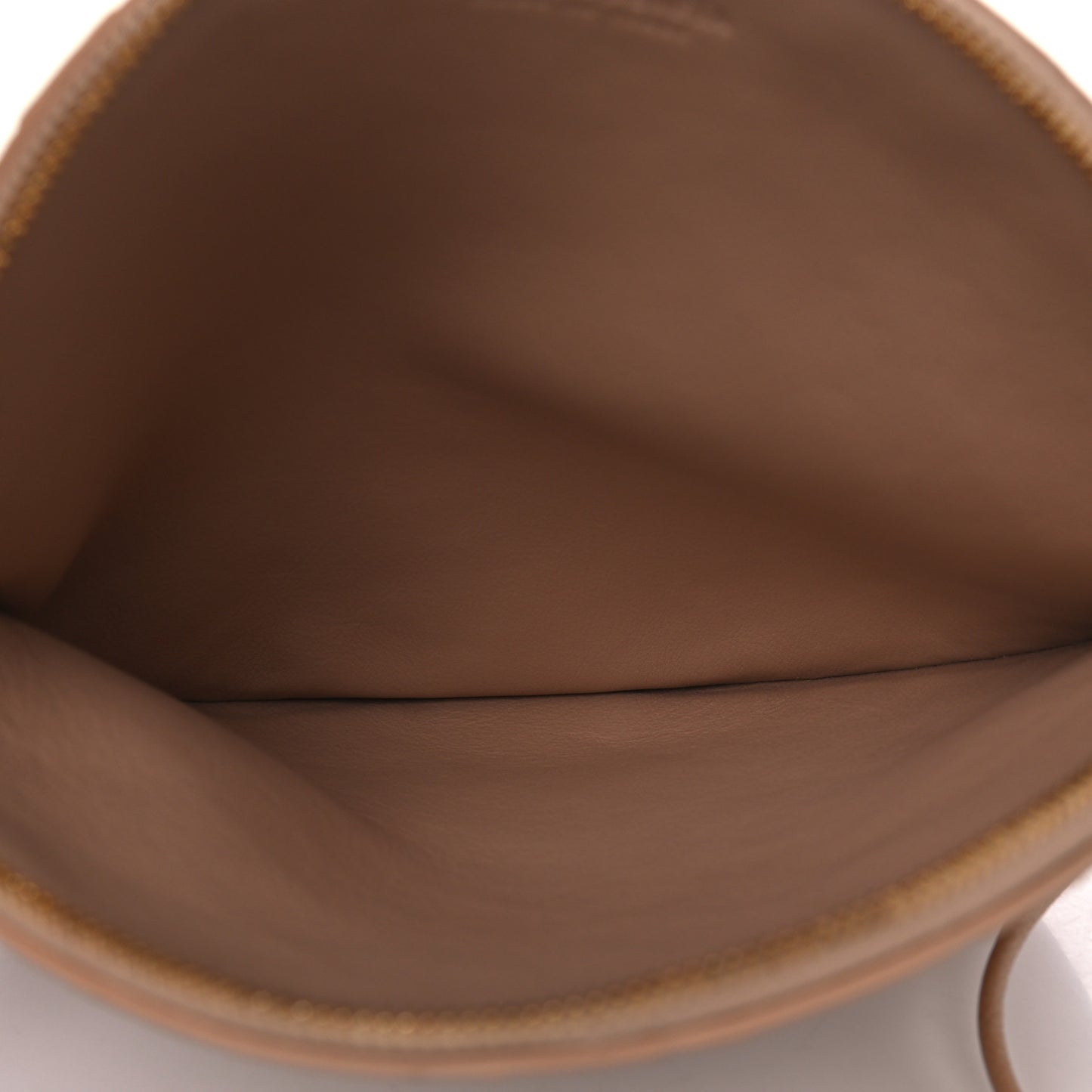 Nappa Intrecciato Round Crossbody Cipria