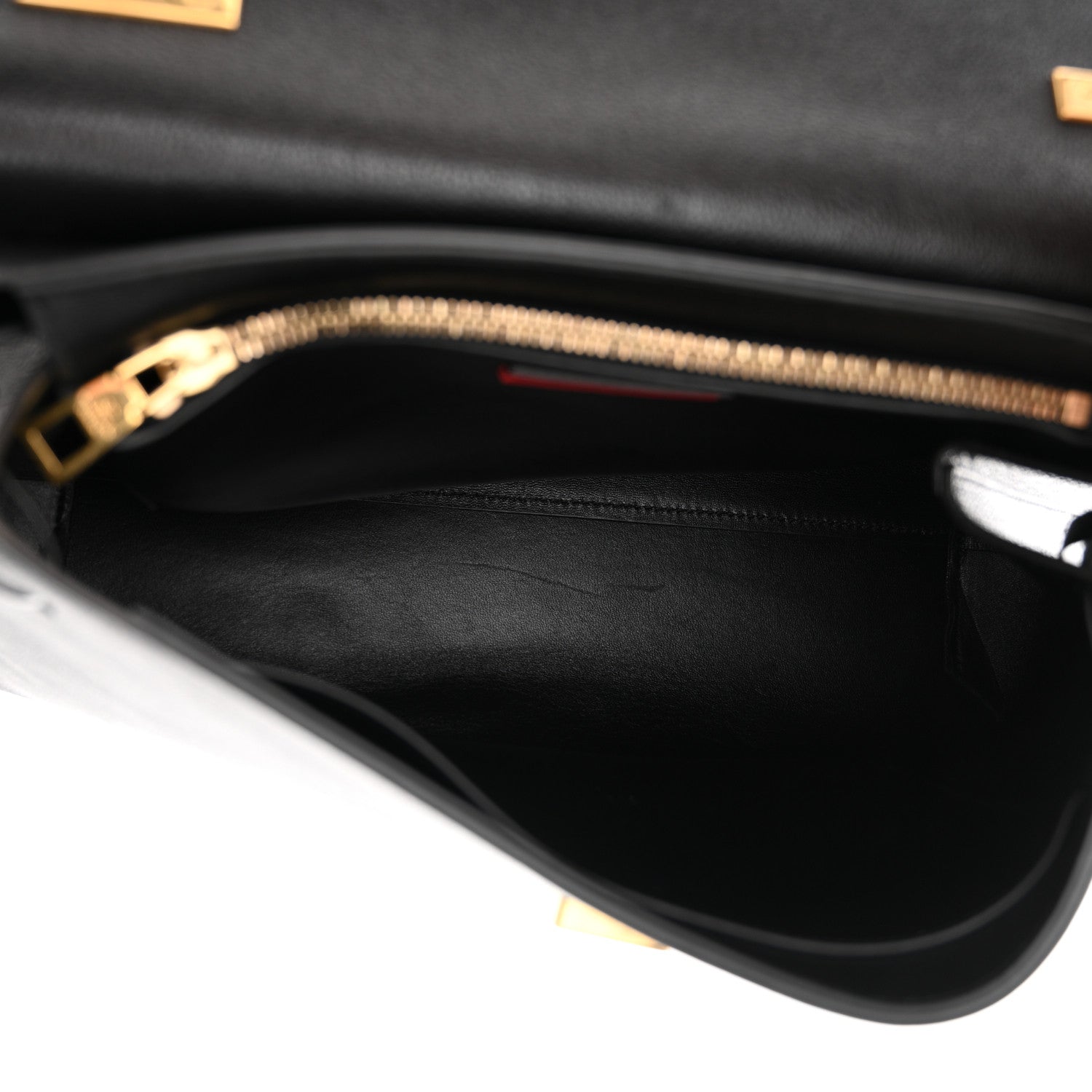 Valentino Garavani Pebbled Calfskin Large VRing Chain Shoulder Bag Black 5 of 10