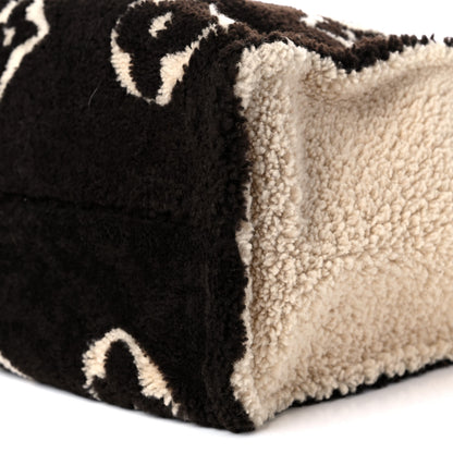 Louis Vuitton Shearling Monogram Giant Teddy Onthego GM Black White 9 of 12
