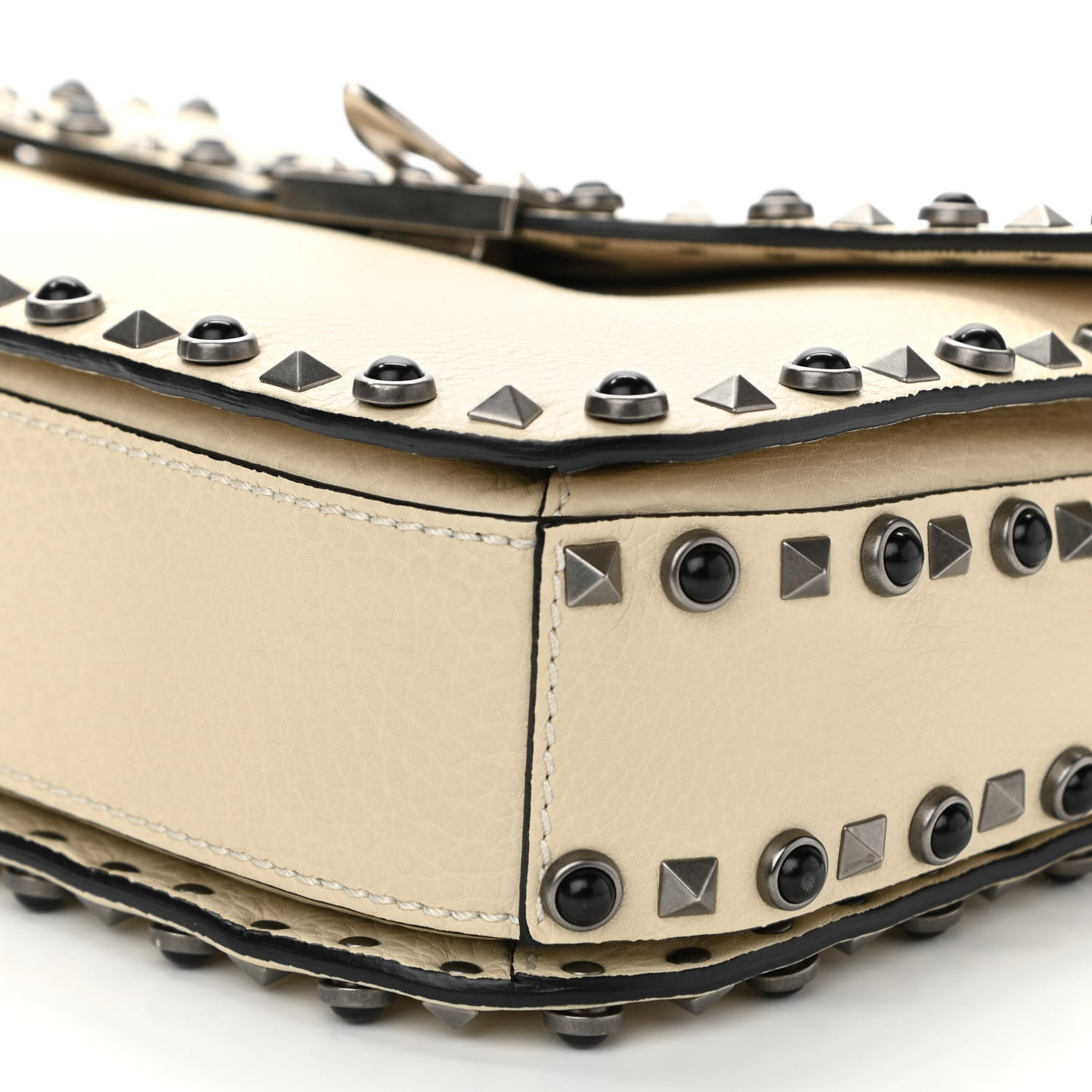 Pebbled Calfskin Onyx Medium Guitar Strap Rockstud Rolling Flap Saddle Bag Ivory