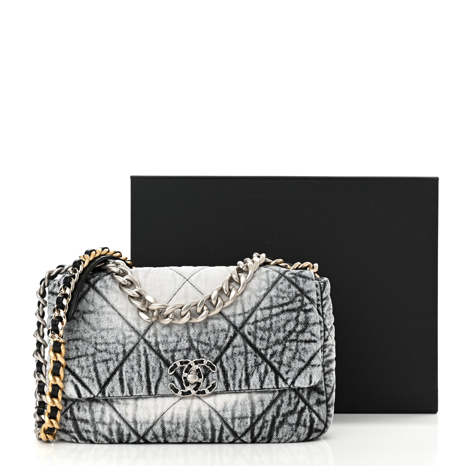 Chanel Washed Denim Quilted Medium Chanel 19 Flap Black White 10 of 10